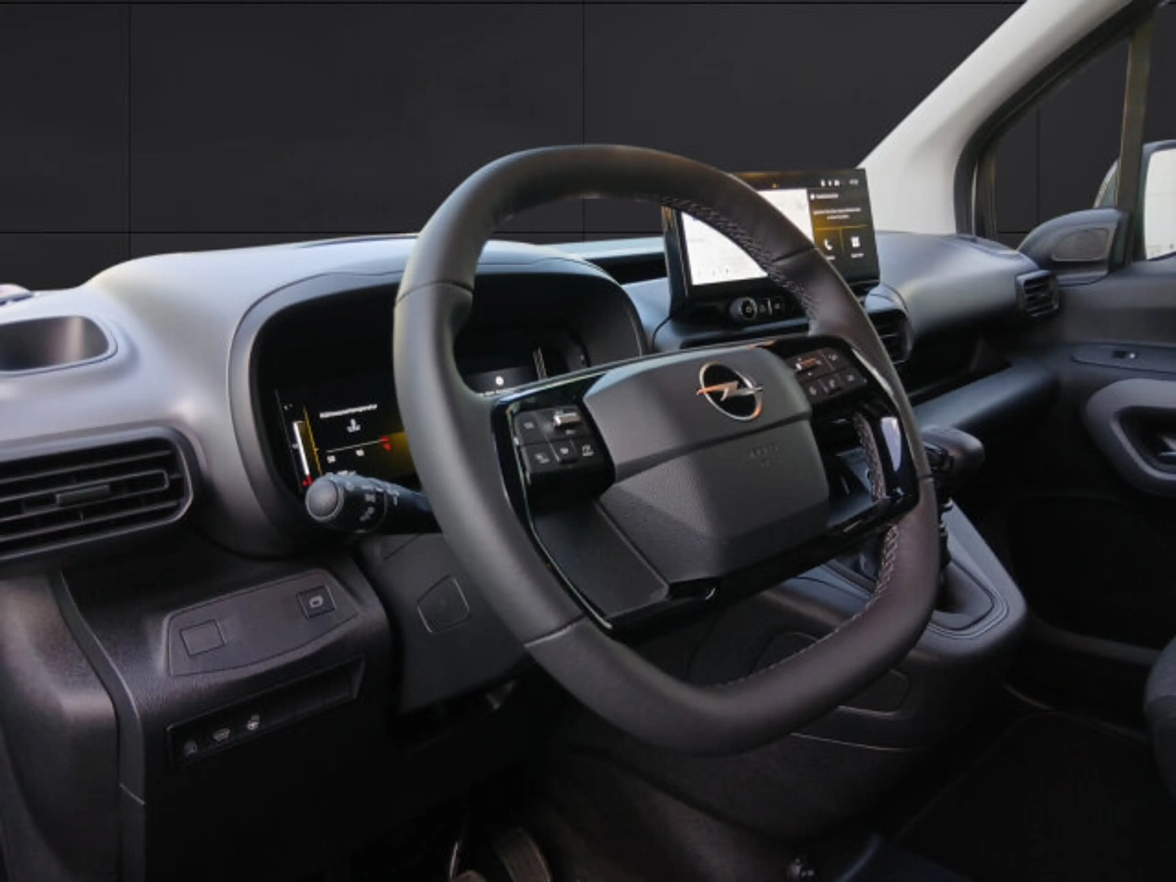 Opel Combo Life Combo 1.5 D GS — photo 11