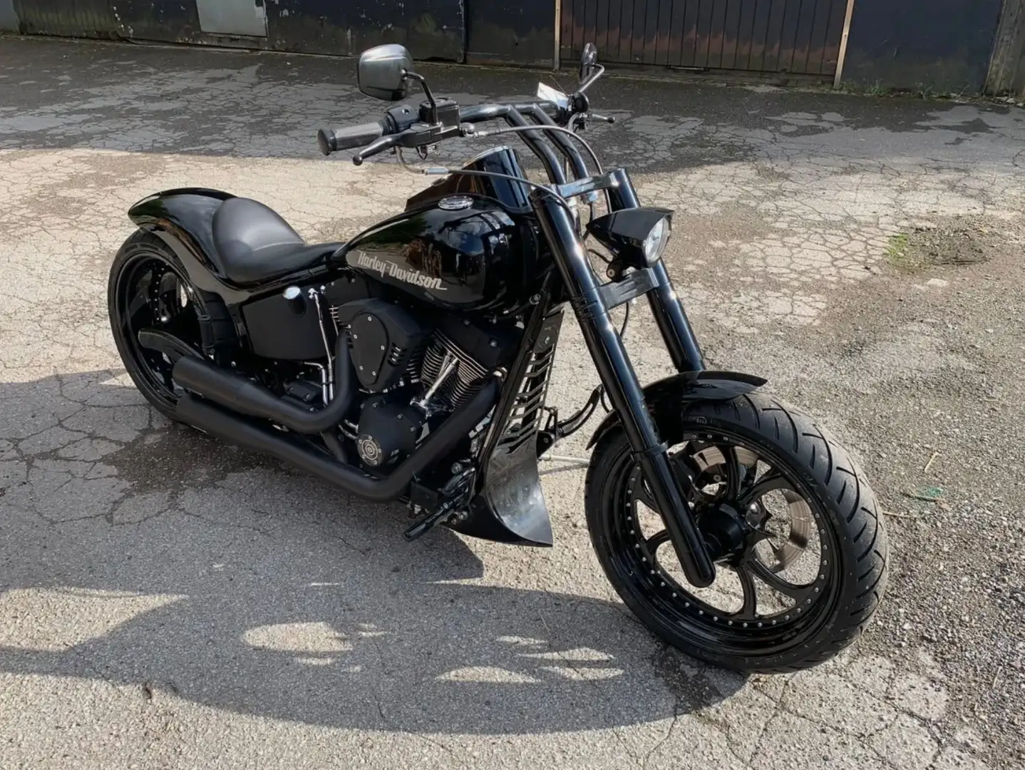 Harley-Davidson Night Train Černá - 1