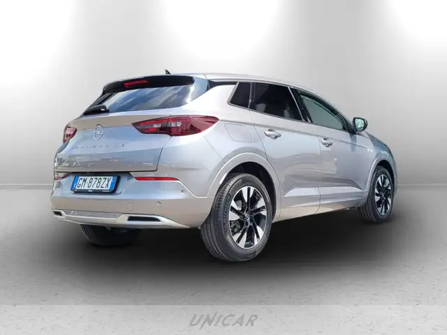 Opel Grandland view 6