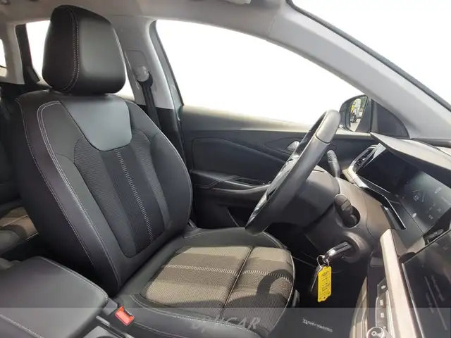 Opel Grandland view 12