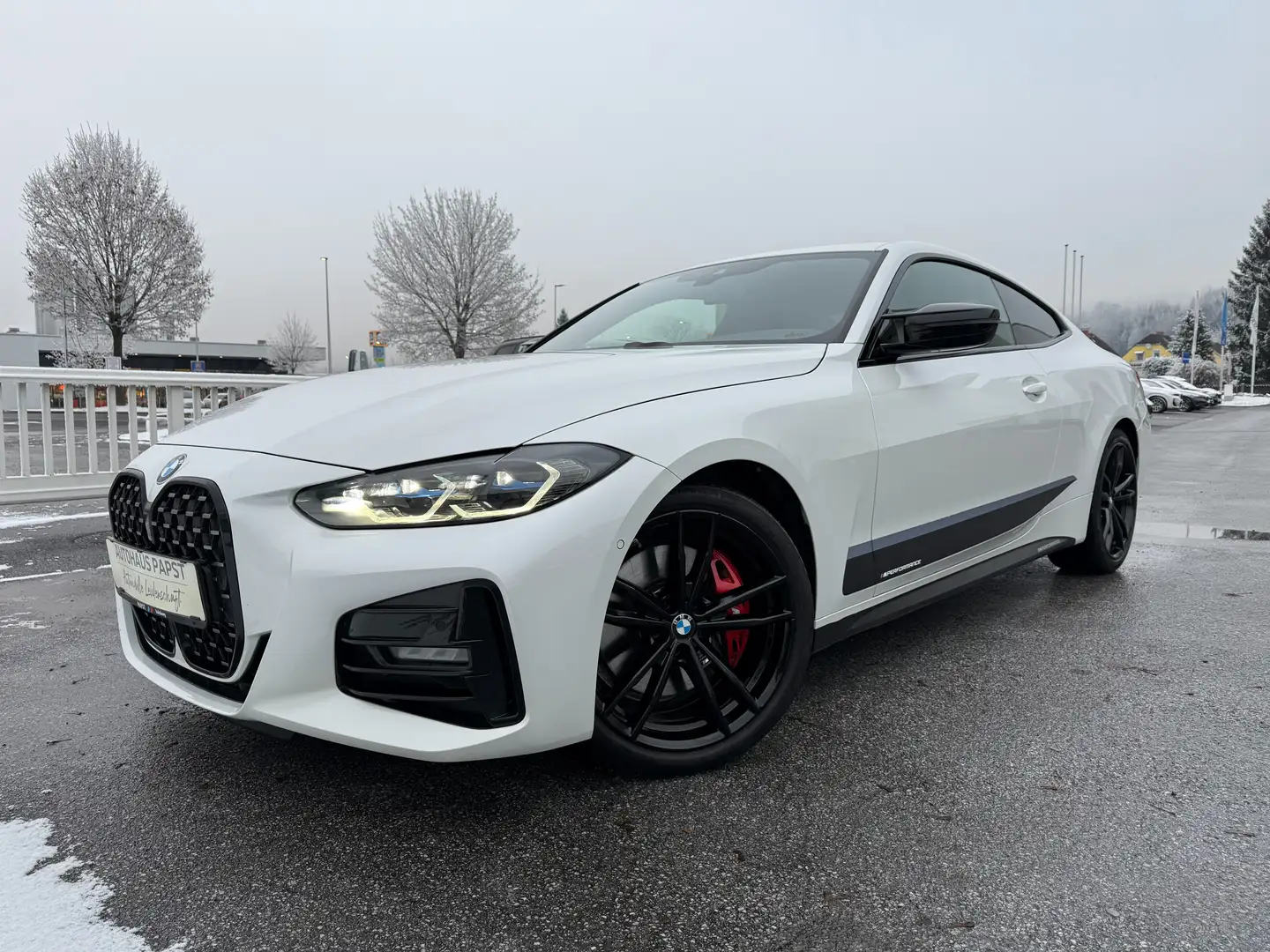 BMW 420 *** M-SPORT *** LASER LICHT *** STANDHEIZUNG *** Weiß - 2