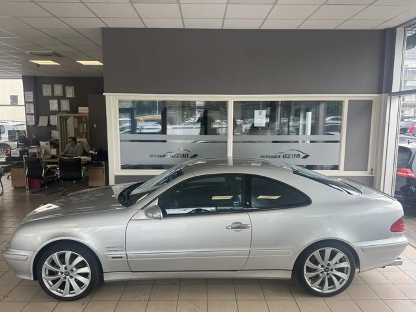 Mercedes-Benz CLK 230 Komp. Avantgard Leder Klima Tempomat Argento - 1