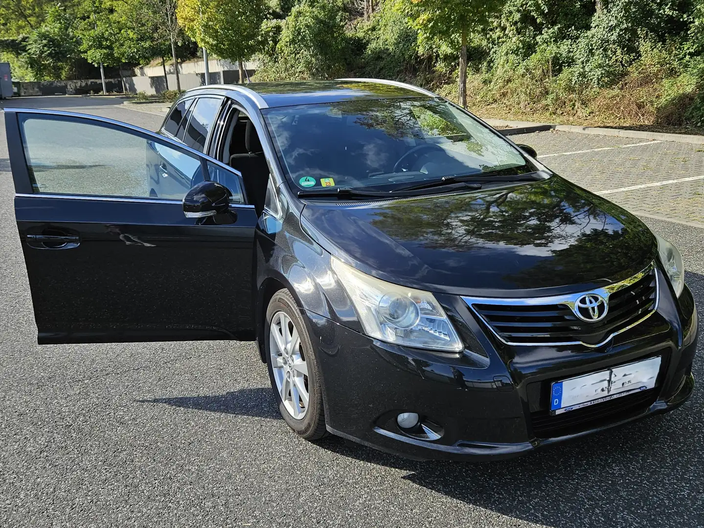 Toyota Avensis Avensis Combi 1.8 Sol Černá - 1