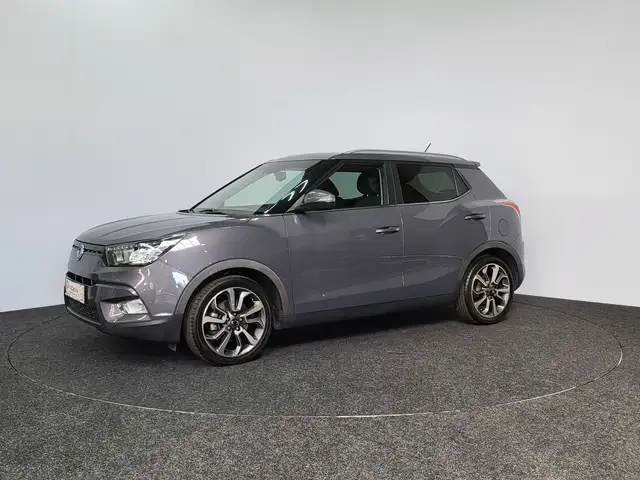 SsangYong Tivoli Quartz | Automaat | 2016 | 28.260 km | Camera | Airco | Top Staat | Bluetooth