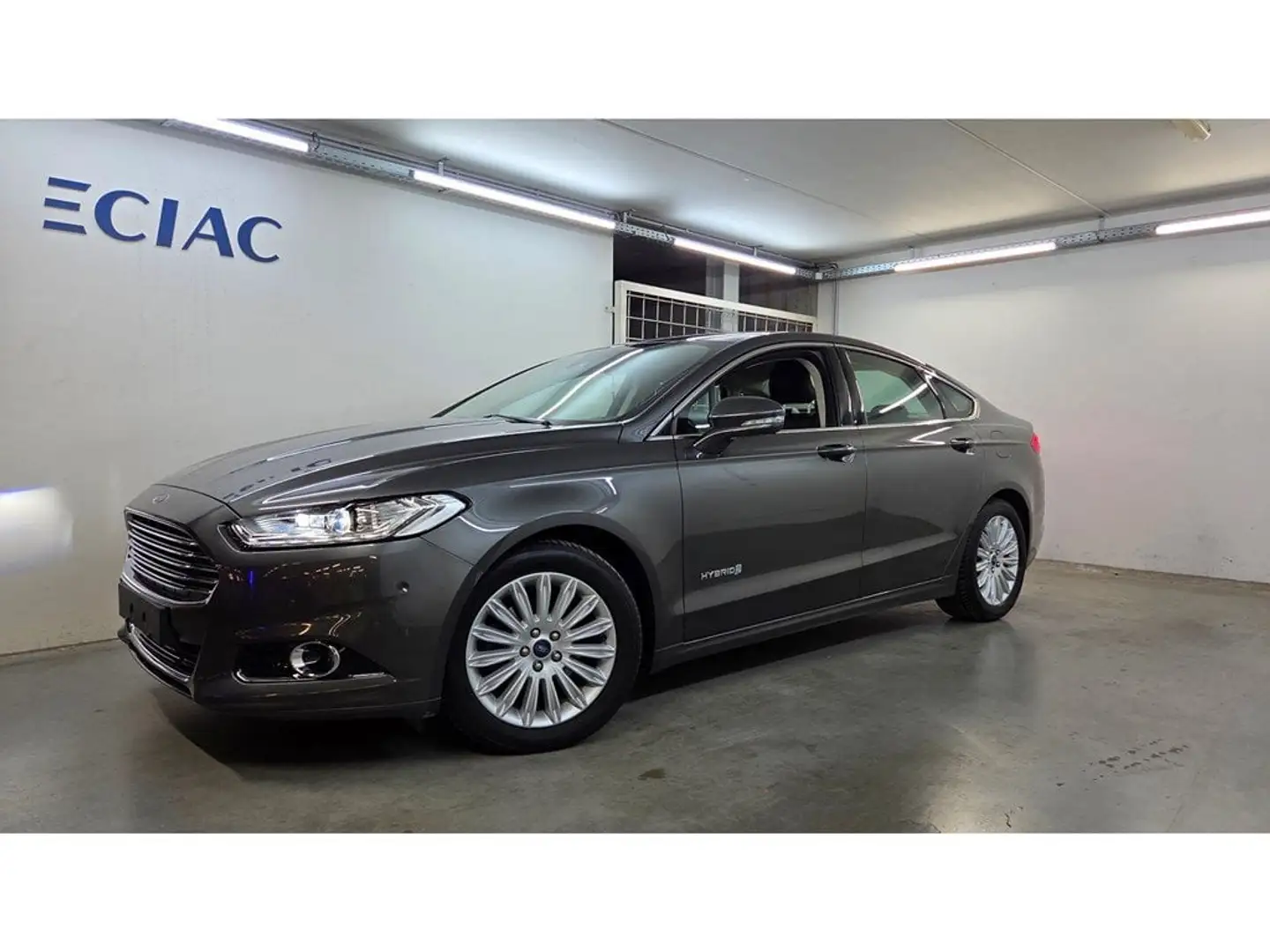 Ford Mondeo HEV Titanium Hybrid Gris - 1