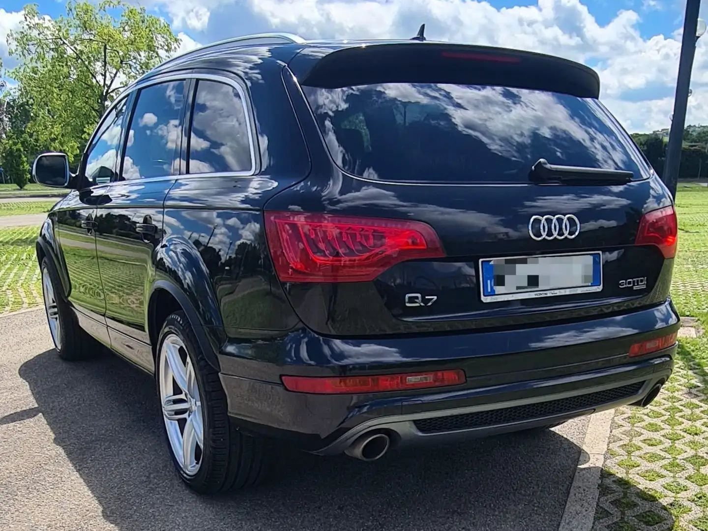 Audi Q7 Nero - 2