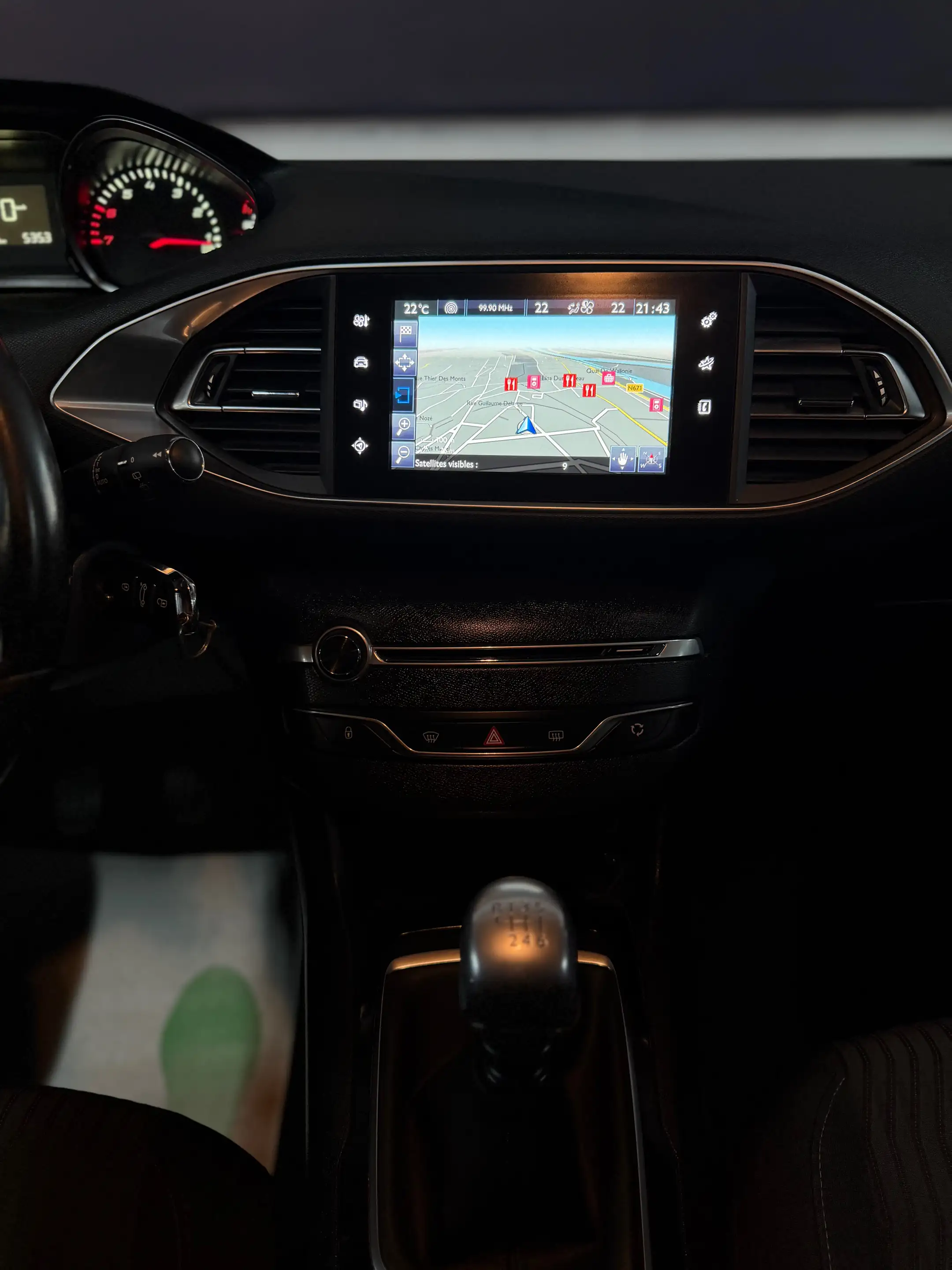 Peugeot 308 308 1.2 PureTech GT Line STT — photo 9