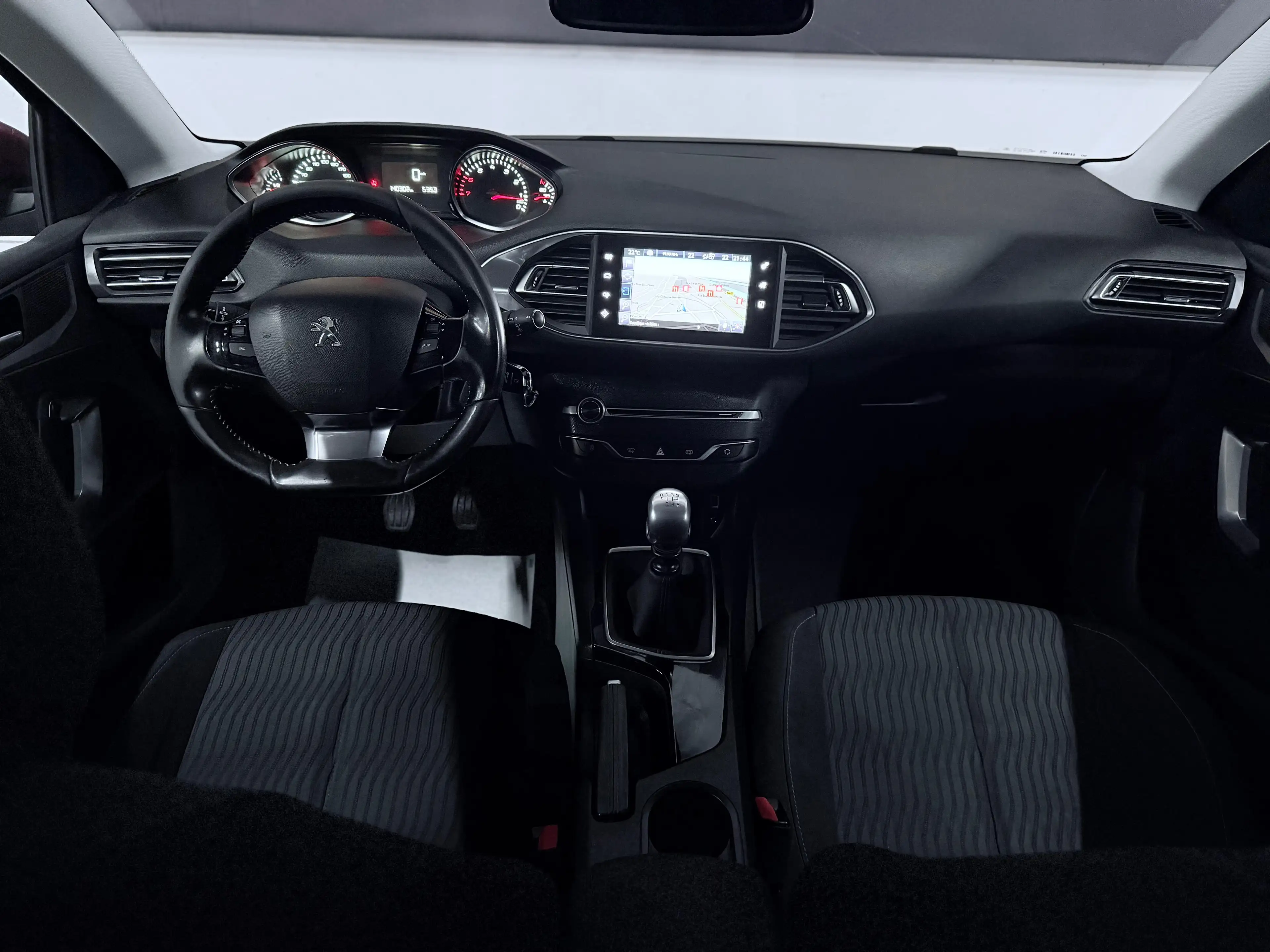 Peugeot 308 308 1.2 PureTech GT Line STT — photo 5