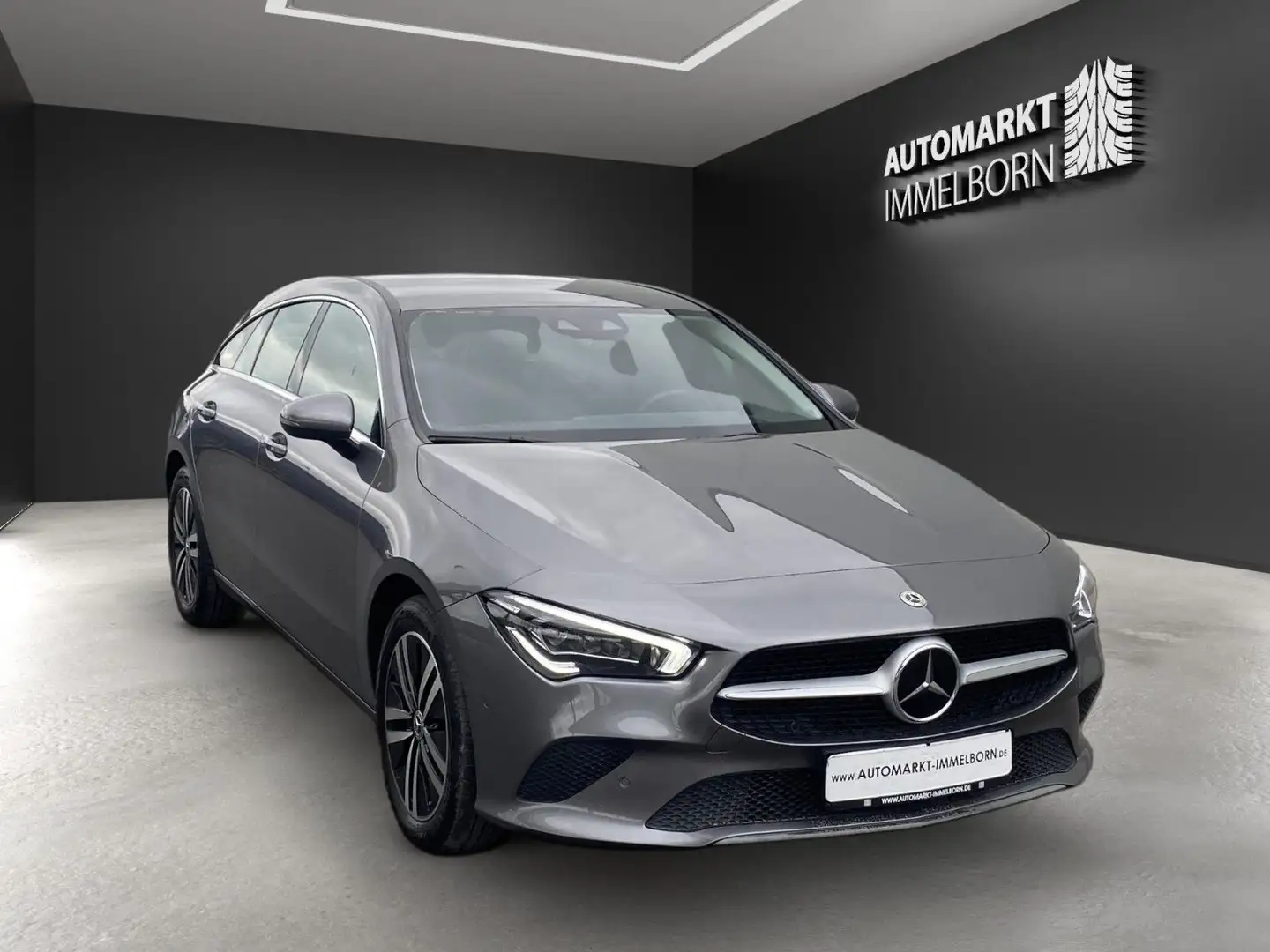 Mercedes-Benz CLA 220 CLA 220 ALLRAD Mubeam*Sound*HUD*VollLeder*AHK Grau - 2