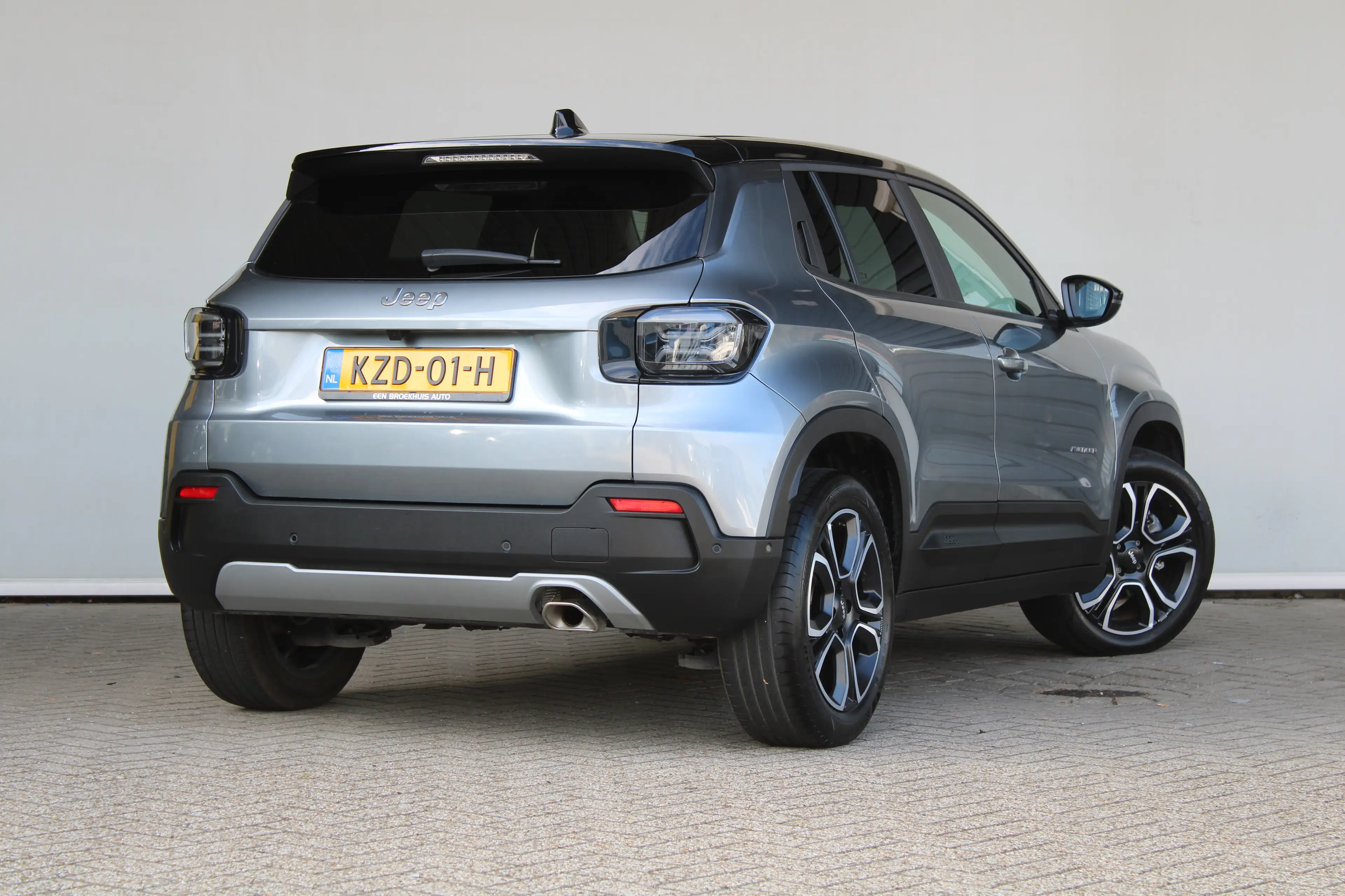 Jeep Avenger 1.2 e-Hybrid Summit | Adaptieve cruise control | 1 — photo 5