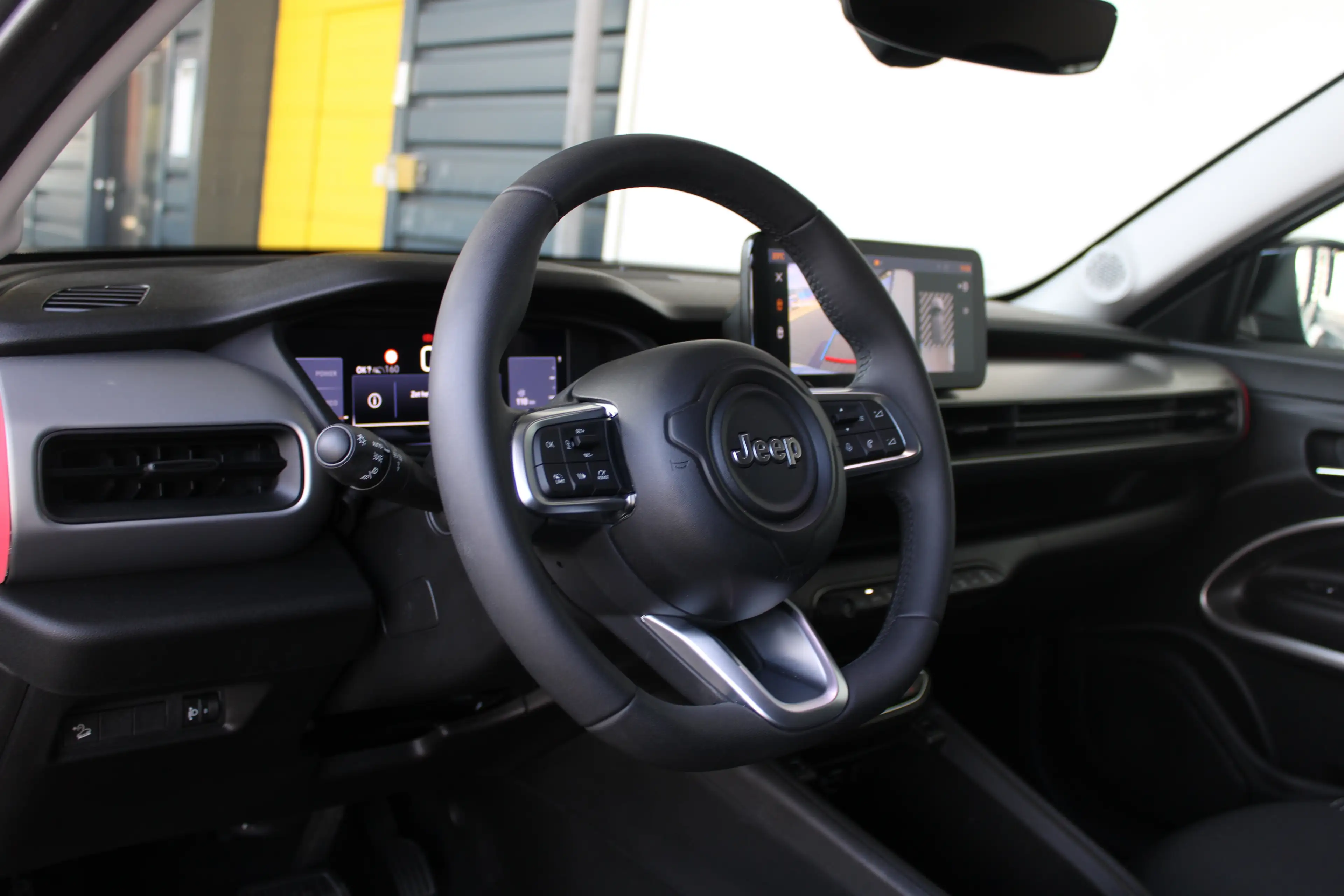 Jeep Avenger 1.2 e-Hybrid Summit | Adaptieve cruise control | 1 — photo 9