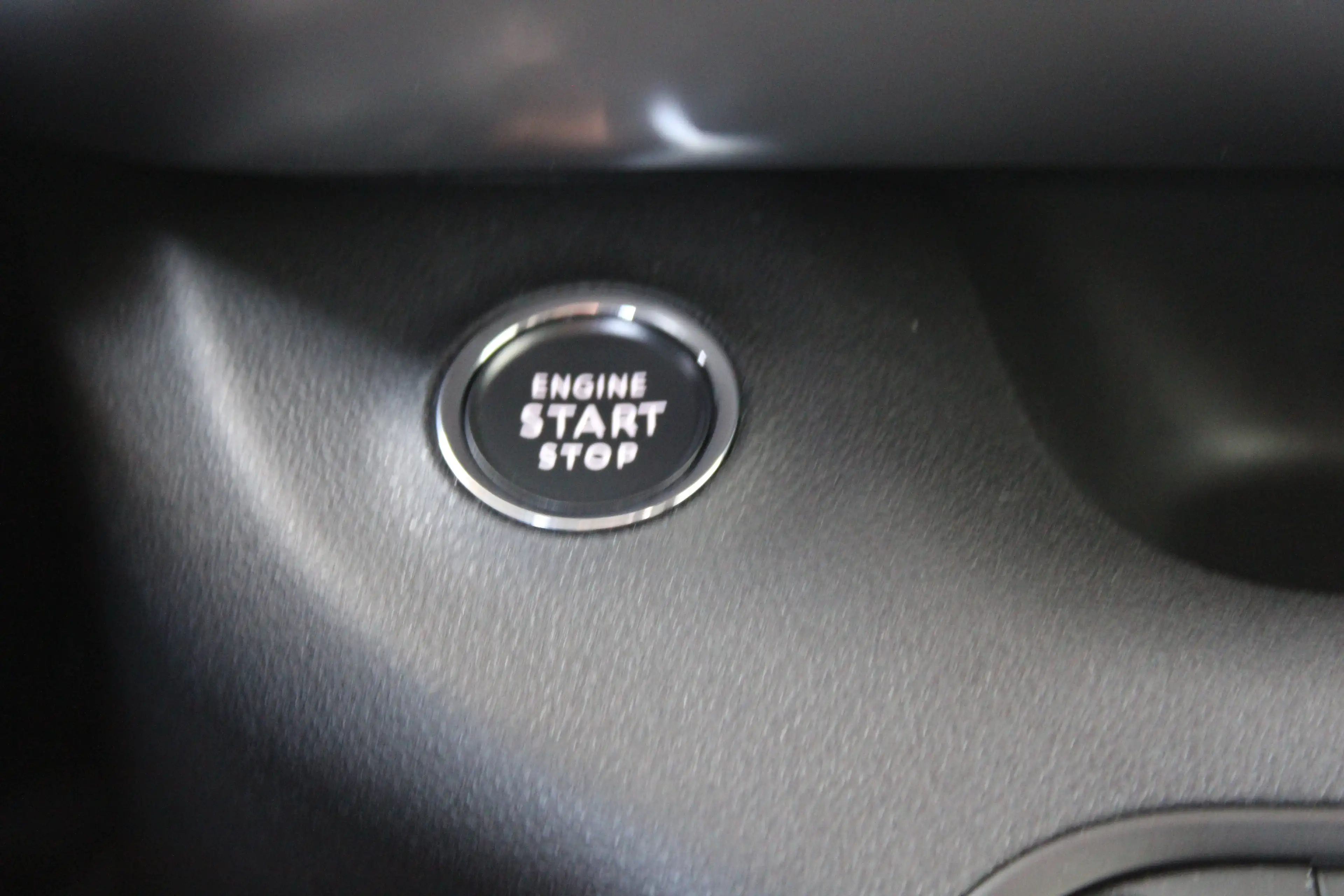 Jeep Avenger 1.2 e-Hybrid Summit | Adaptieve cruise control | 1 — photo 22