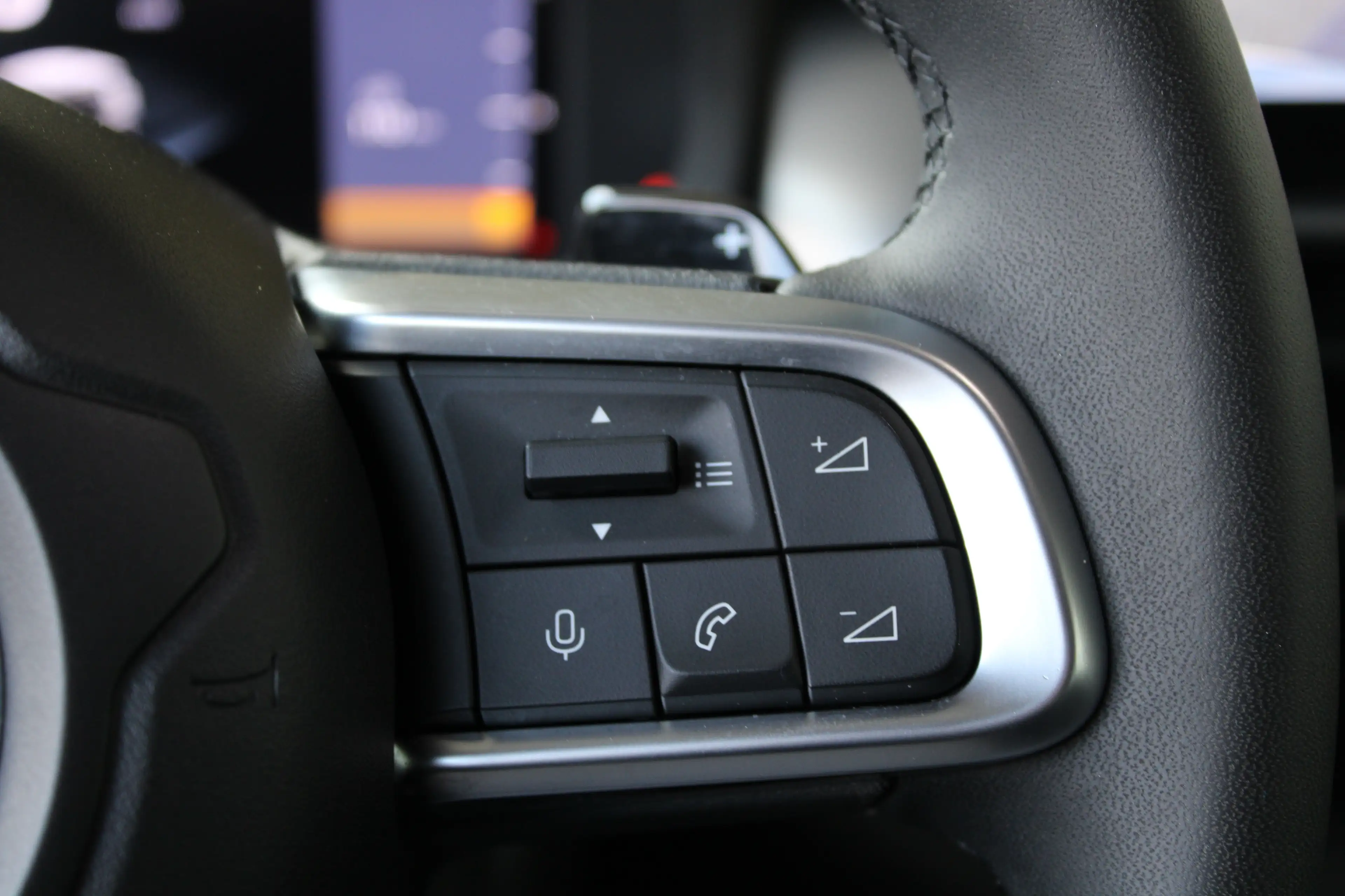 Jeep Avenger 1.2 e-Hybrid Summit | Adaptieve cruise control | 1 — photo 20