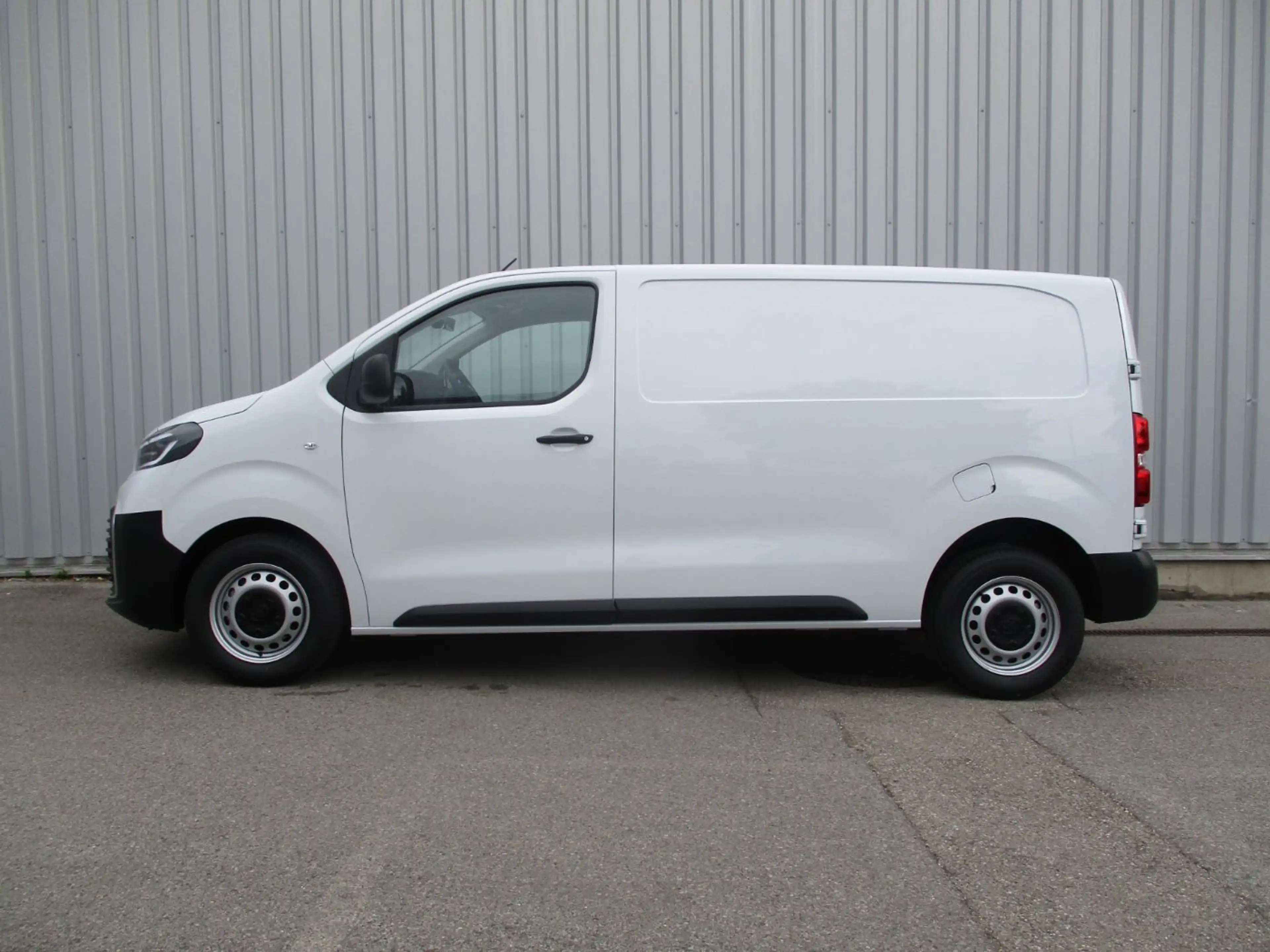 Toyota Proace Kasten 1.5 D L1 Kasten Meister Kam.+PDC — photo 4