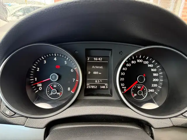 Volkswagen Golf view 27