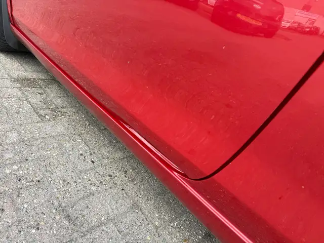 Volkswagen Golf view 8