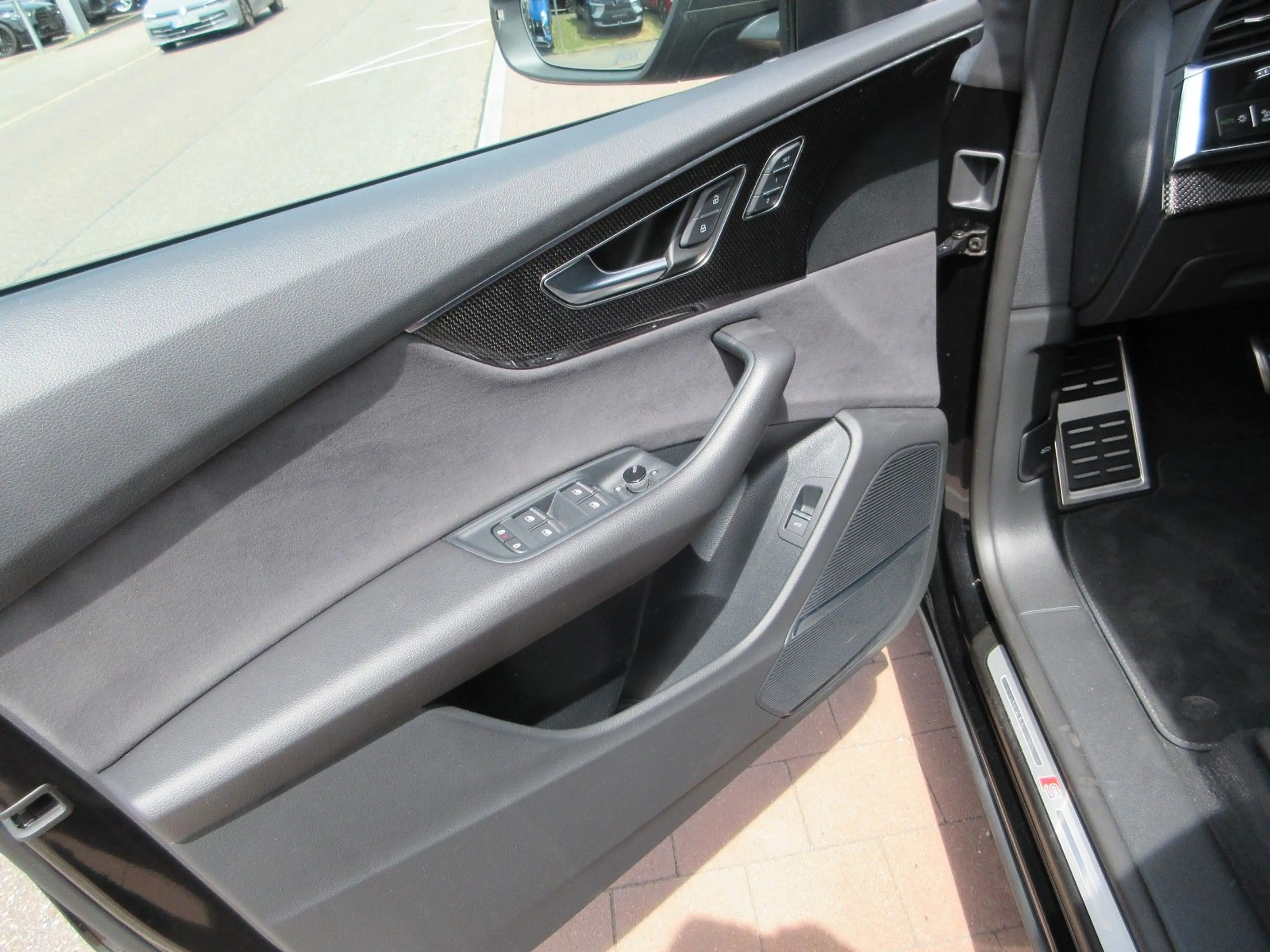 Audi SQ8 TFSI 650 PS ABT !! — photo 9