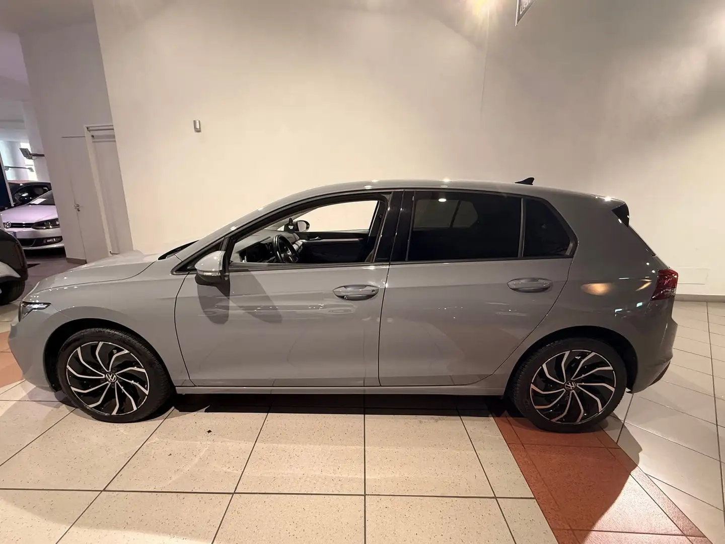 Volkswagen Golf Golf 1.0 TSI EVO Life - 2