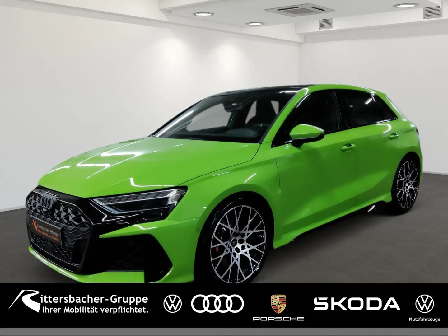 Audi RS3 . Grün - 1