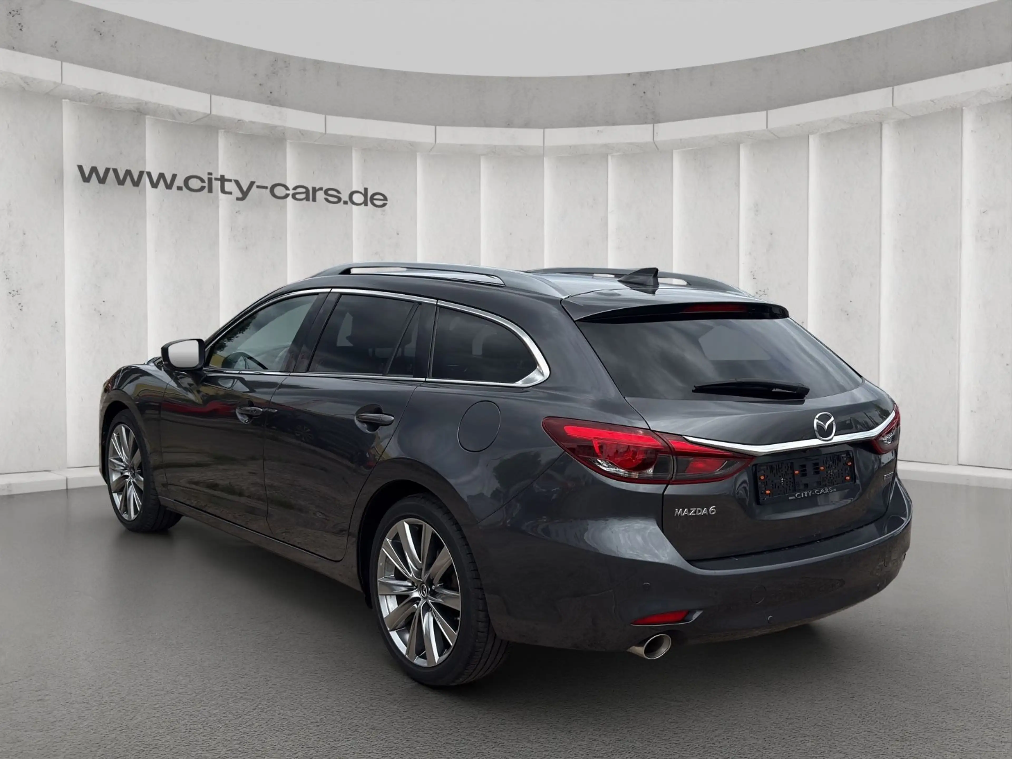 Mazda 6 Kombi Edition 100*LED*Navi*Leder*ACC*Bose — photo 4