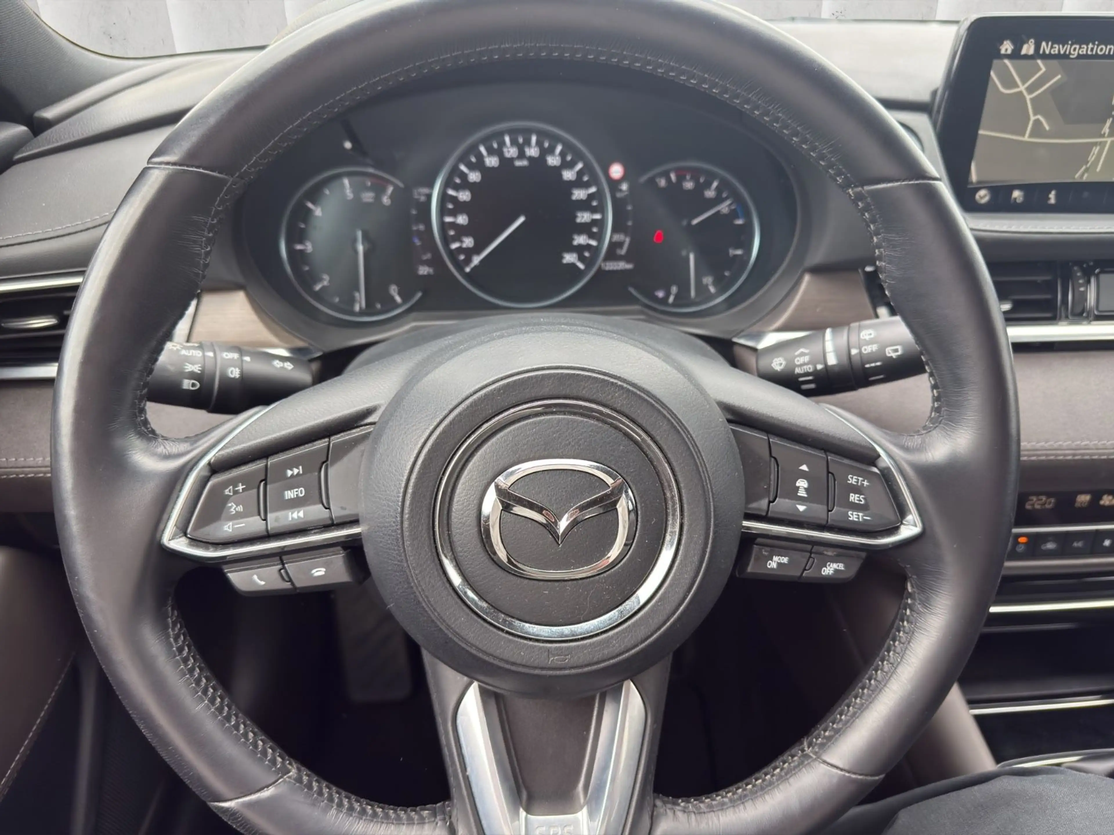 Mazda 6 Kombi Edition 100*LED*Navi*Leder*ACC*Bose — photo 14