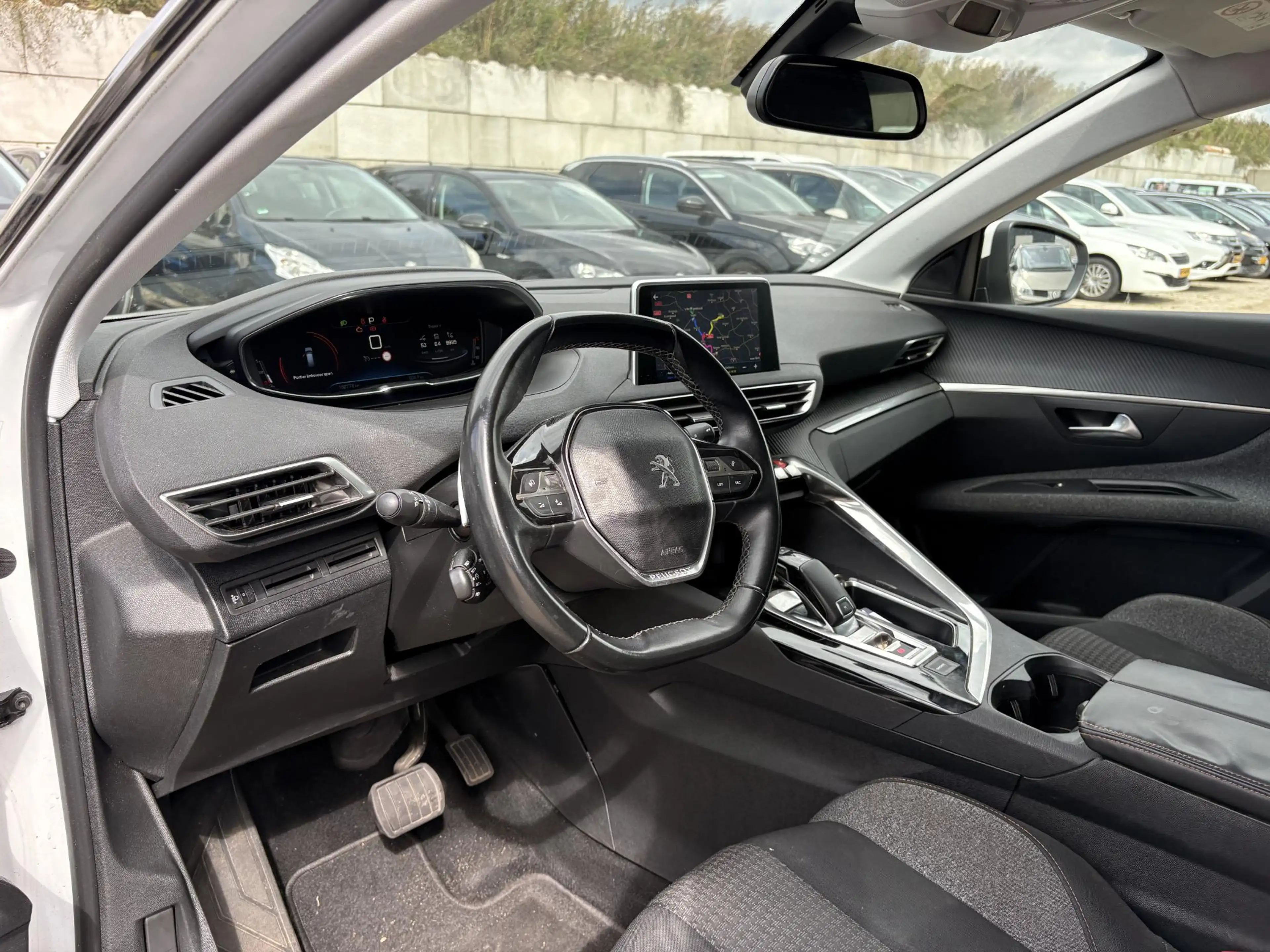 Peugeot 5008 1.2 PureTech Active Automaat | 7 Persoons | Camera — photo 3