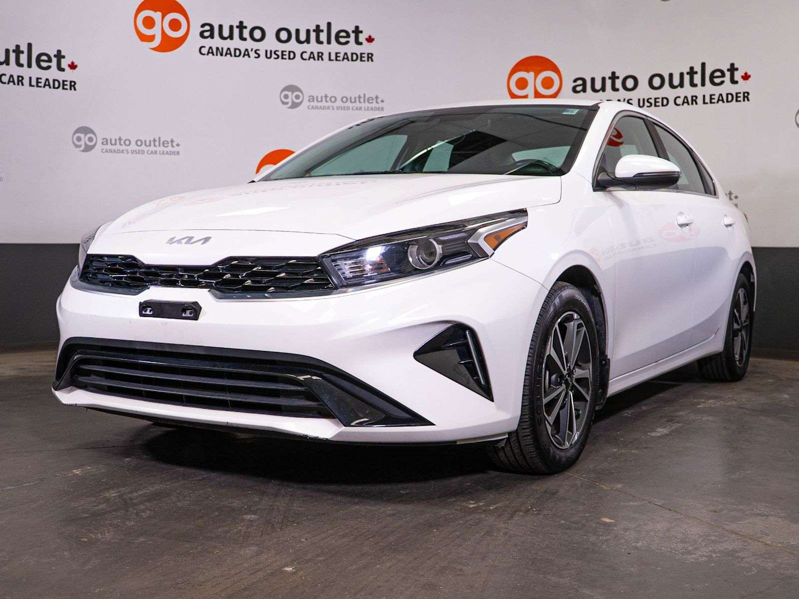 2024 Kia Forte EX *NO ACCIDENTS, HEATED SEATS, TOUCHSCREEN CONSOLE*