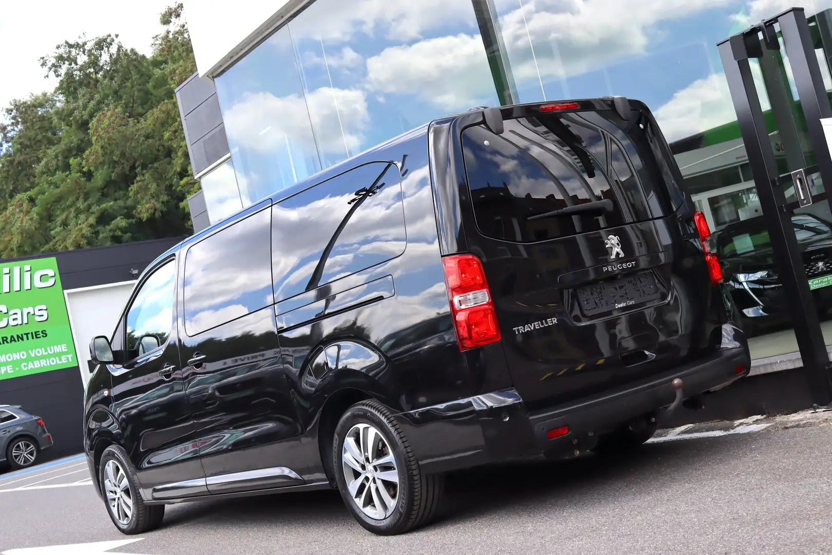 Peugeot Expert L3 2.0HDi 177CV BOITE AUTO 8PLACES VIP FULL OPTION Zwart - 2