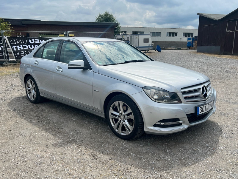 Mercedes-Benz C 180 C Limousine C 180 CGI BlueEfficiency — photo 14