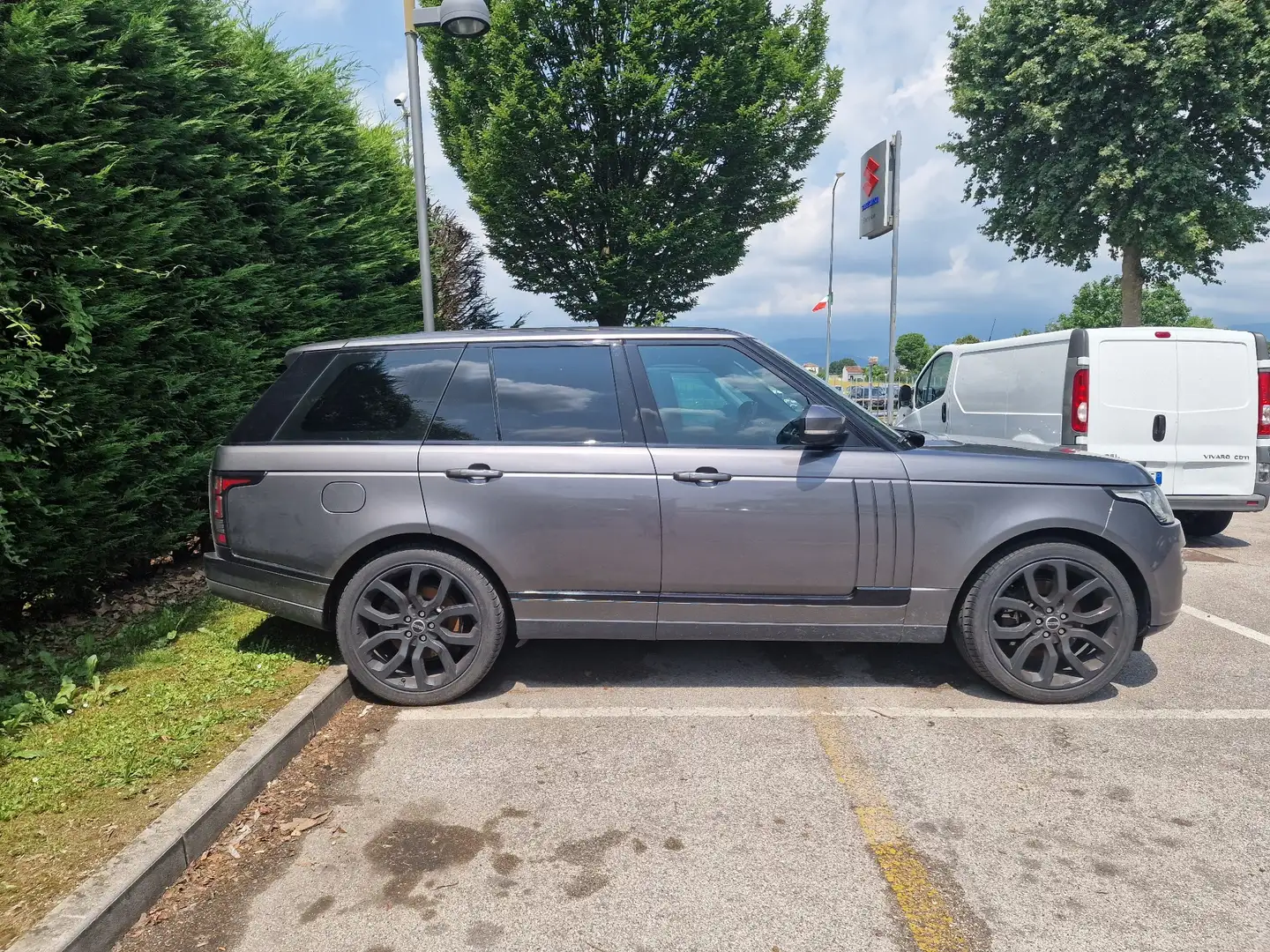 Land Rover Range Rover 3.0 tdV6 vogue Autobiography"MOTORE FERMO DA VERIF Grigio - 2