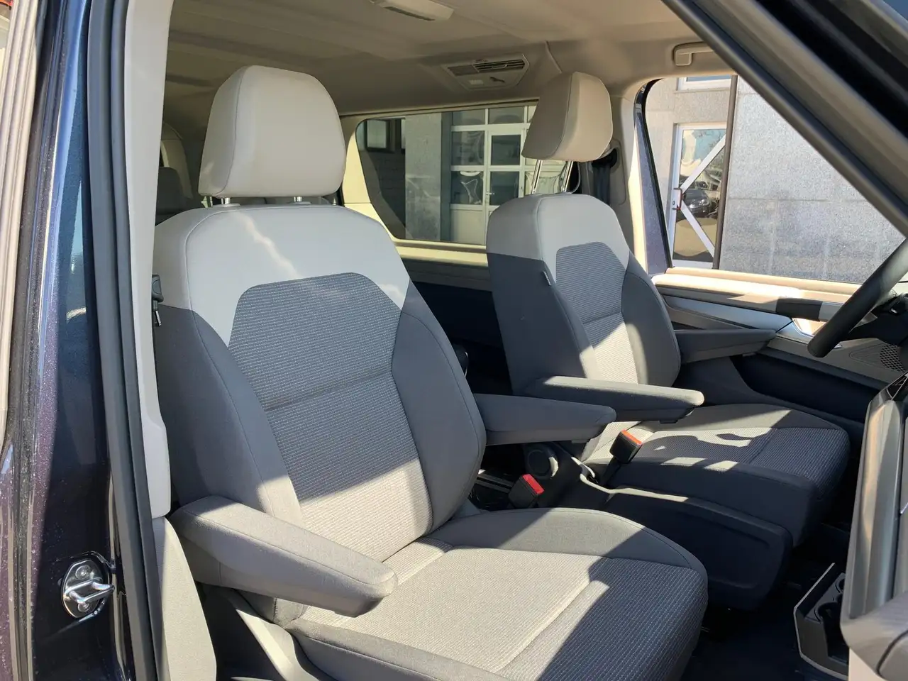 Volkswagen T7 Multivan eHybrid 4Motion KÜ 7-Sitzer 2+3Garantie Matrix 12