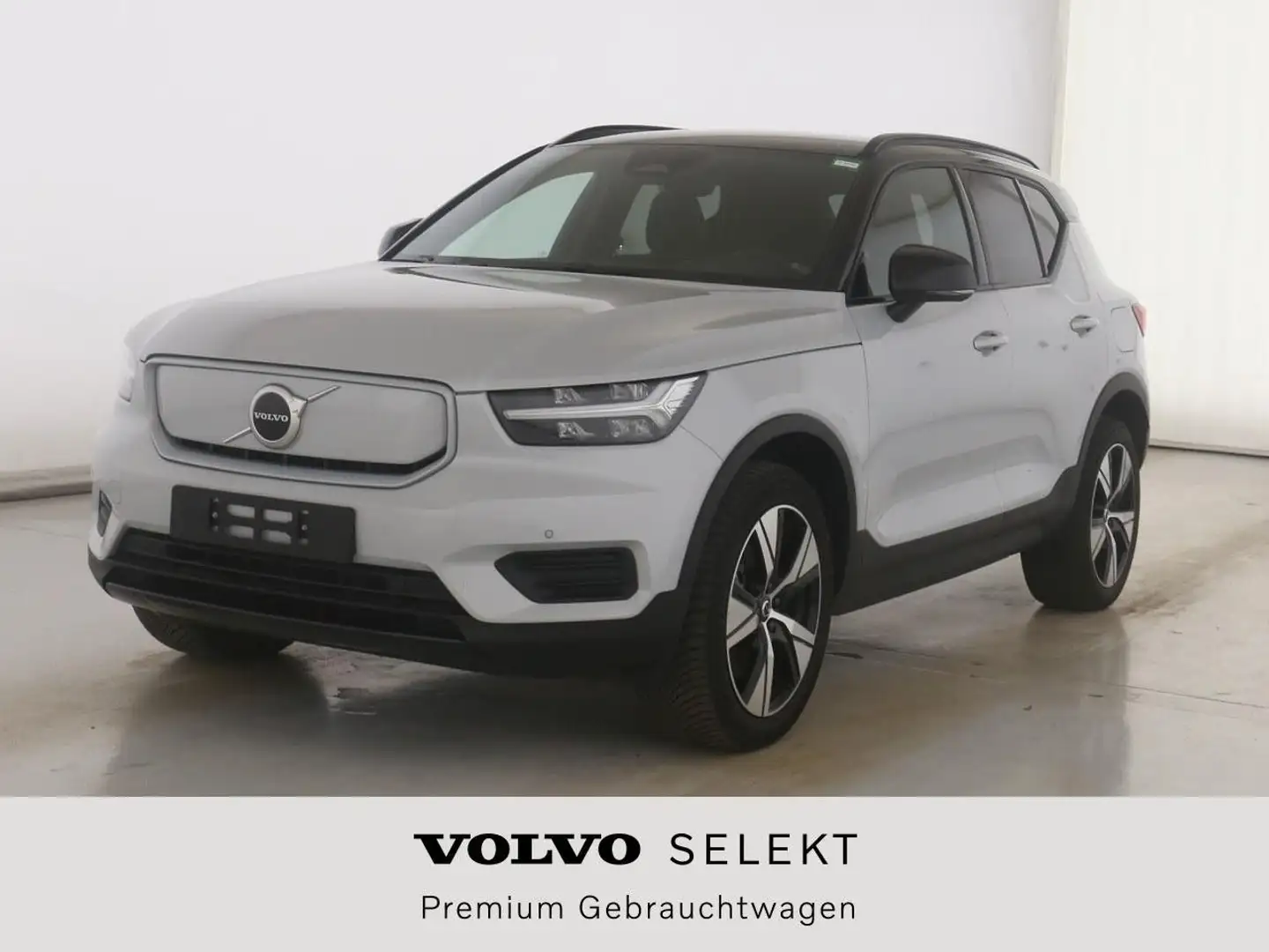 Volvo XC40 P6 Plus Recharge Pure Electric 2WD Zilver - 1
