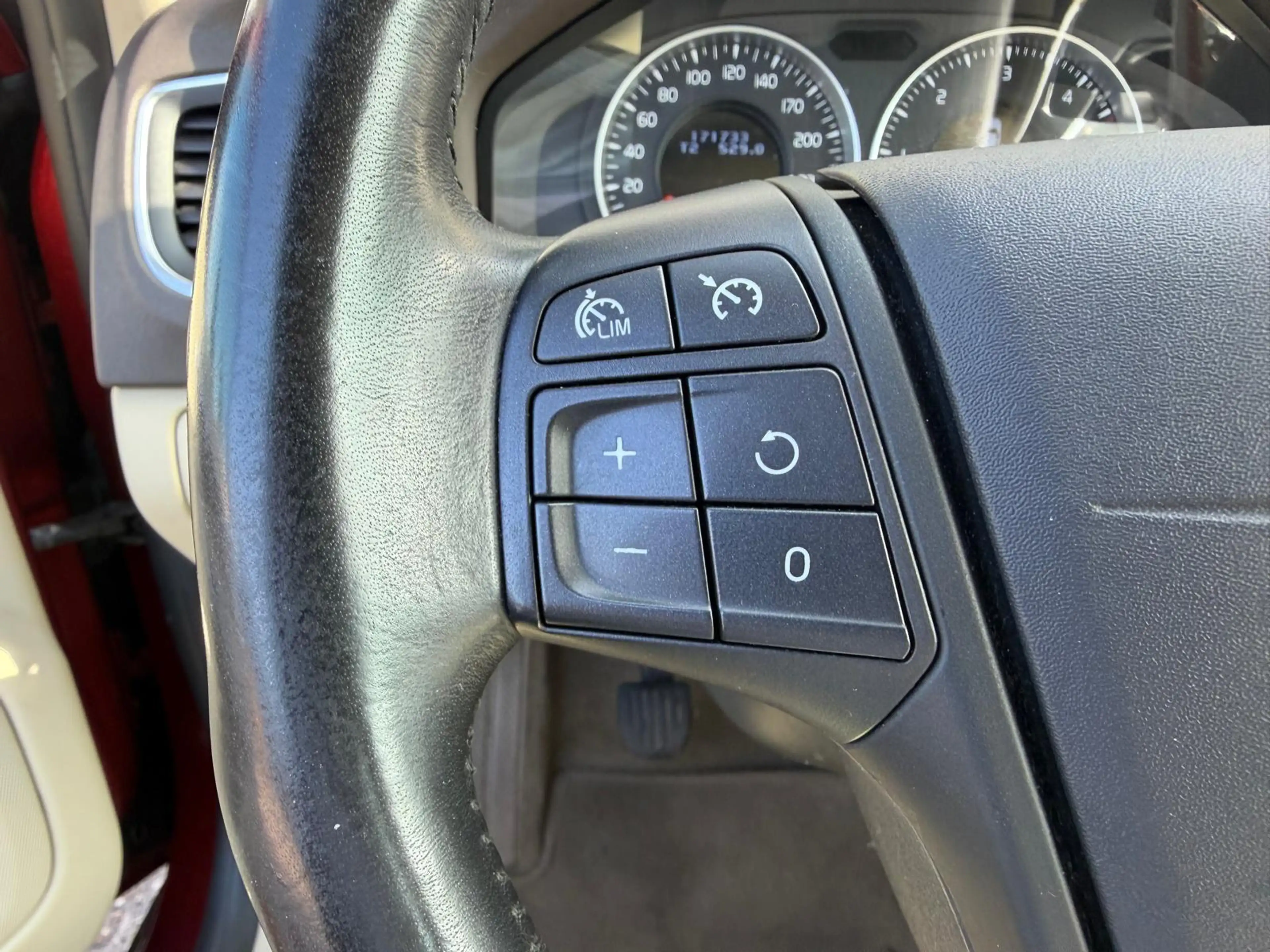 Volvo S60 1.6 D2 Summum/AIRCO/TREKH/NAVI/LEER/CRUISE/APK — photo 14