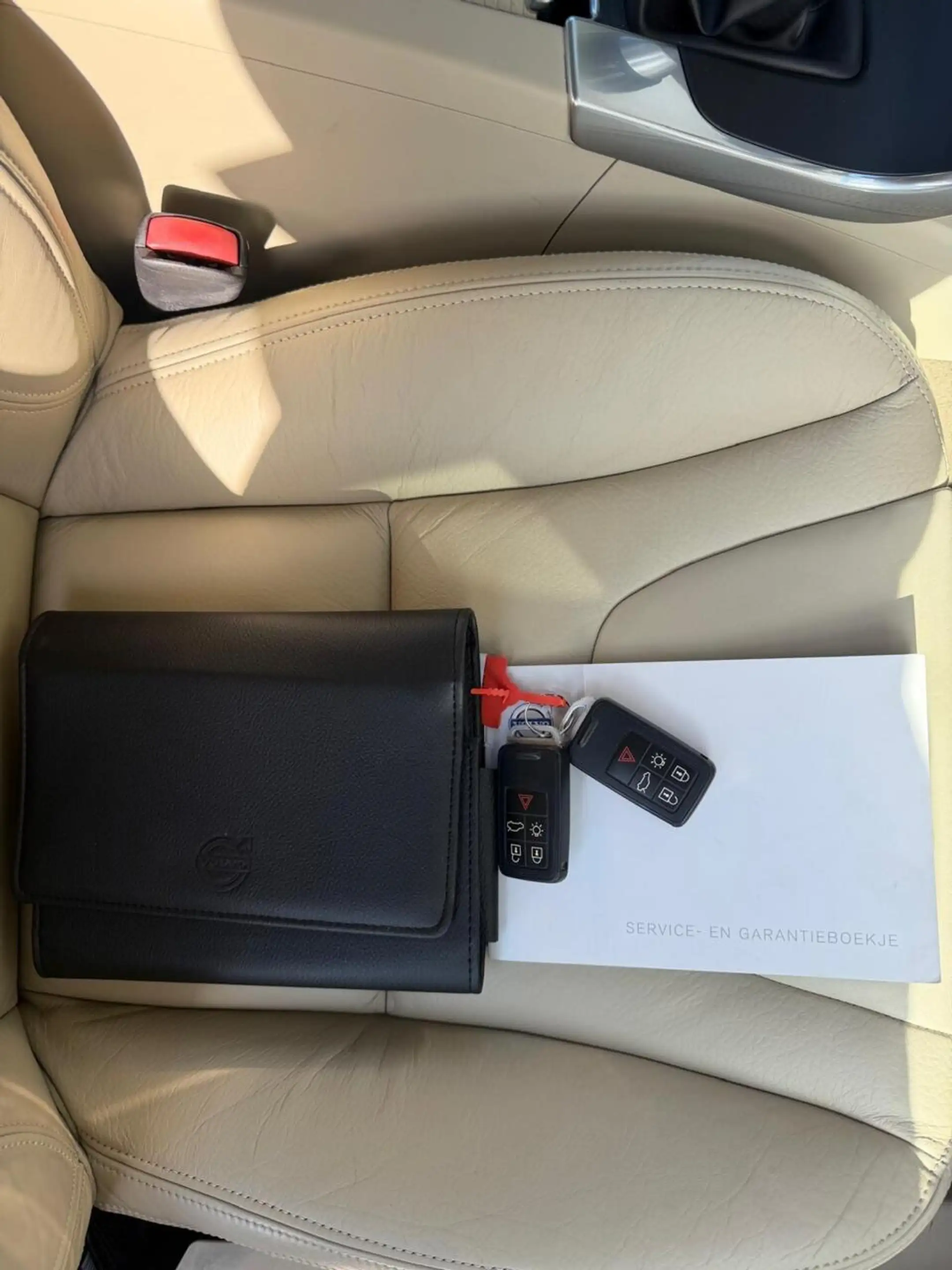 Volvo S60 1.6 D2 Summum/AIRCO/TREKH/NAVI/LEER/CRUISE/APK — photo 21