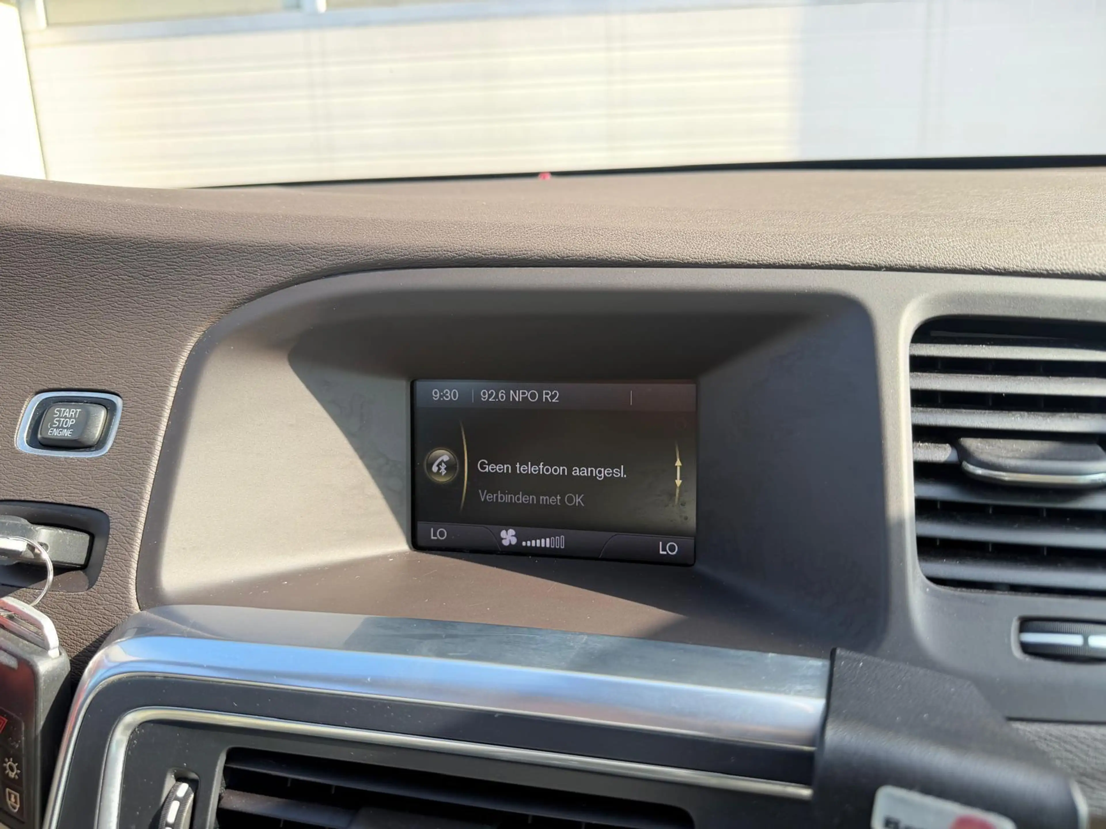 Volvo S60 1.6 D2 Summum/AIRCO/TREKH/NAVI/LEER/CRUISE/APK — photo 19