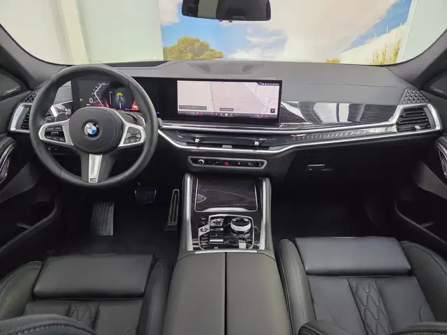 BMW X6 view 7