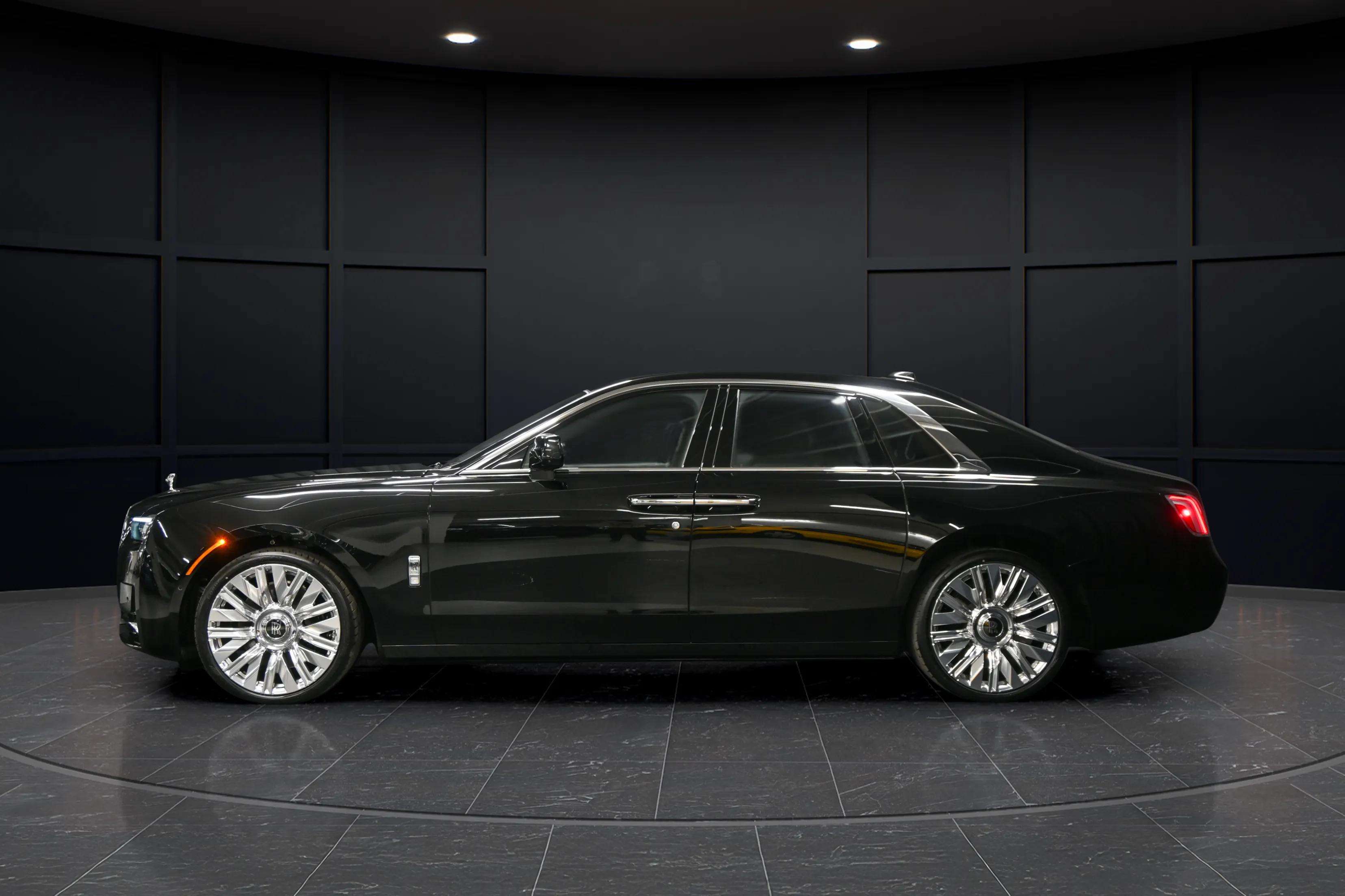 2025 Rolls-Royce Ghost