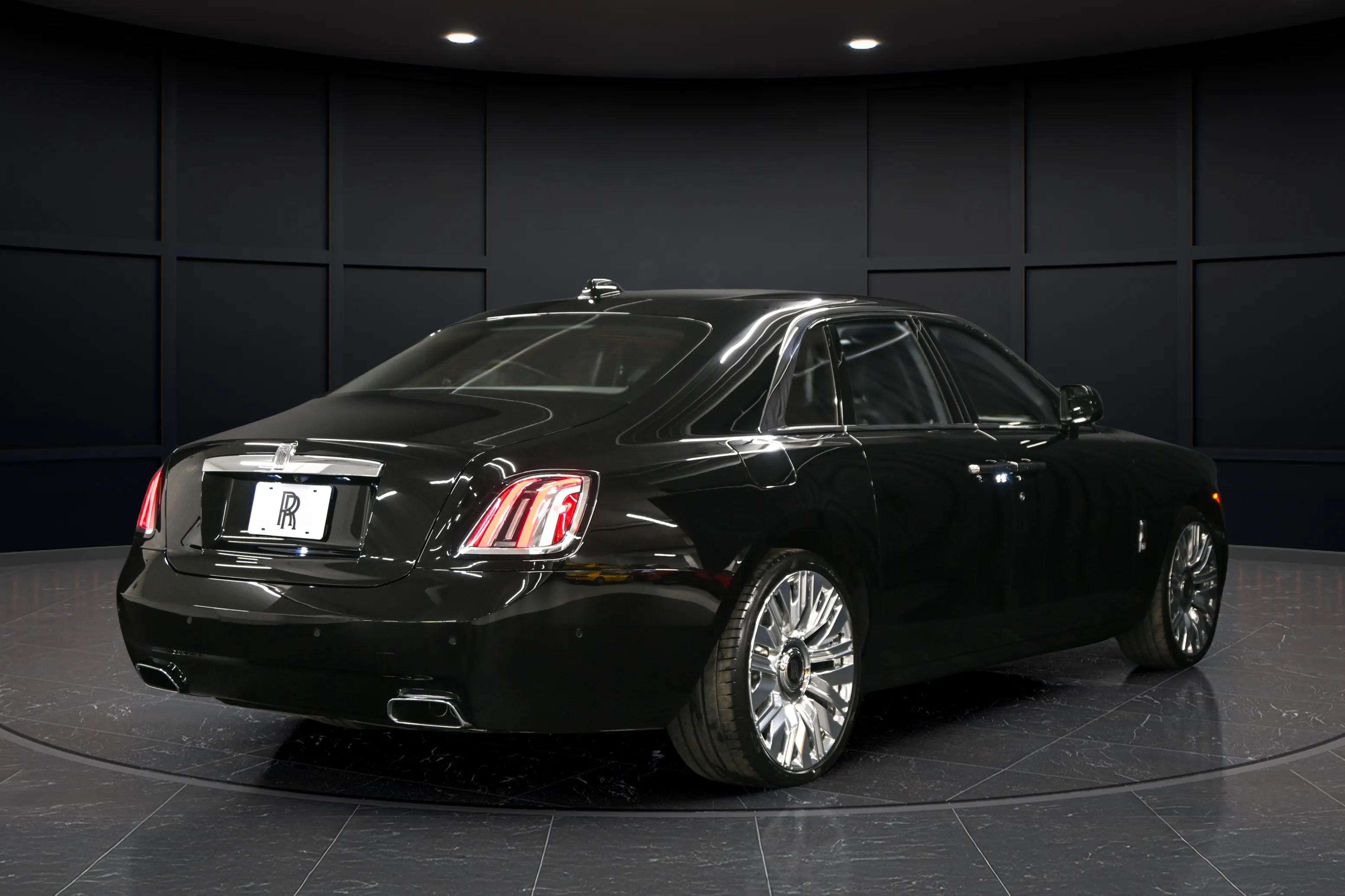 2025 Rolls-Royce Ghost
