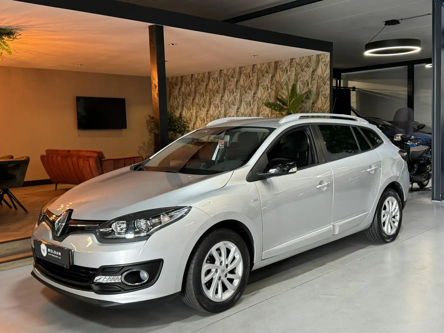 Renault Megane Estate 1.2 TCe Limited Facelift Cruise Navi Clima Gris - 2