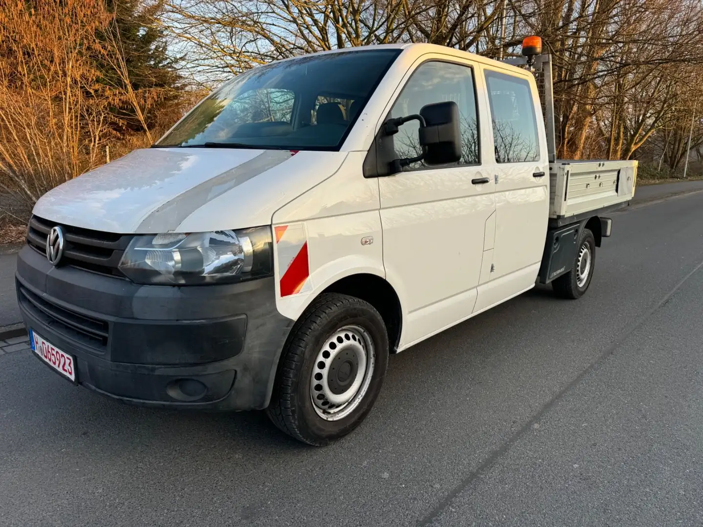 Volkswagen T6 Transporter Pritsche Doppelkabine1 Hand/Klima Weiß - 1