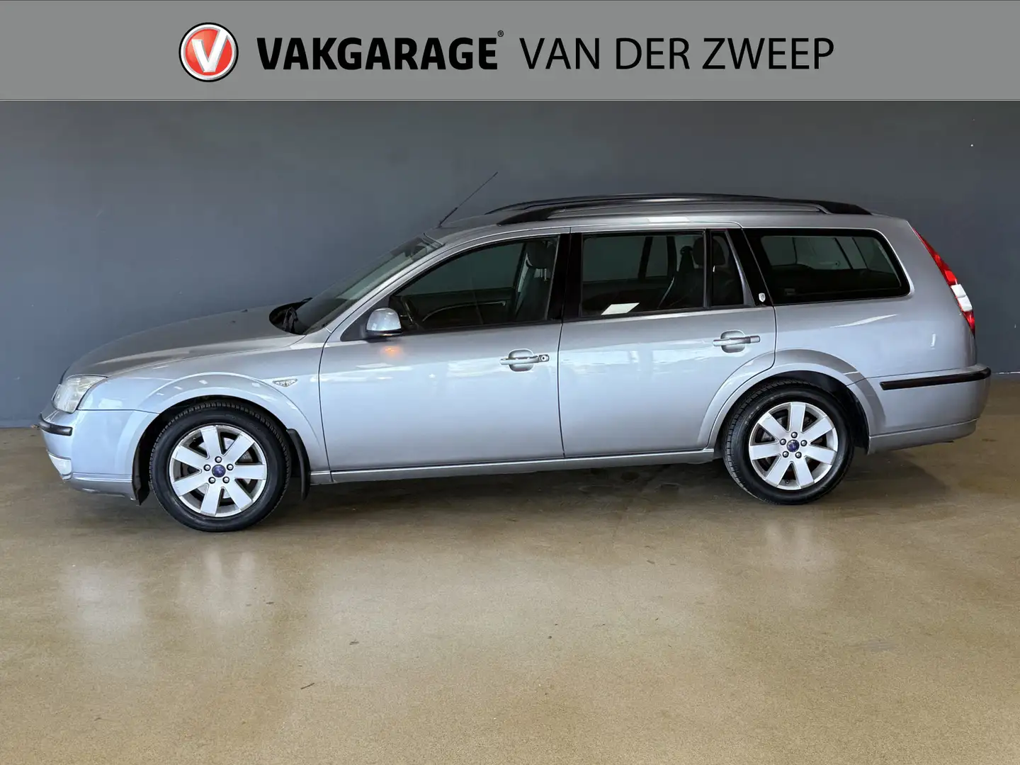 Ford Mondeo Wagon 1.8-16V Champion | Airco Grijs - 2