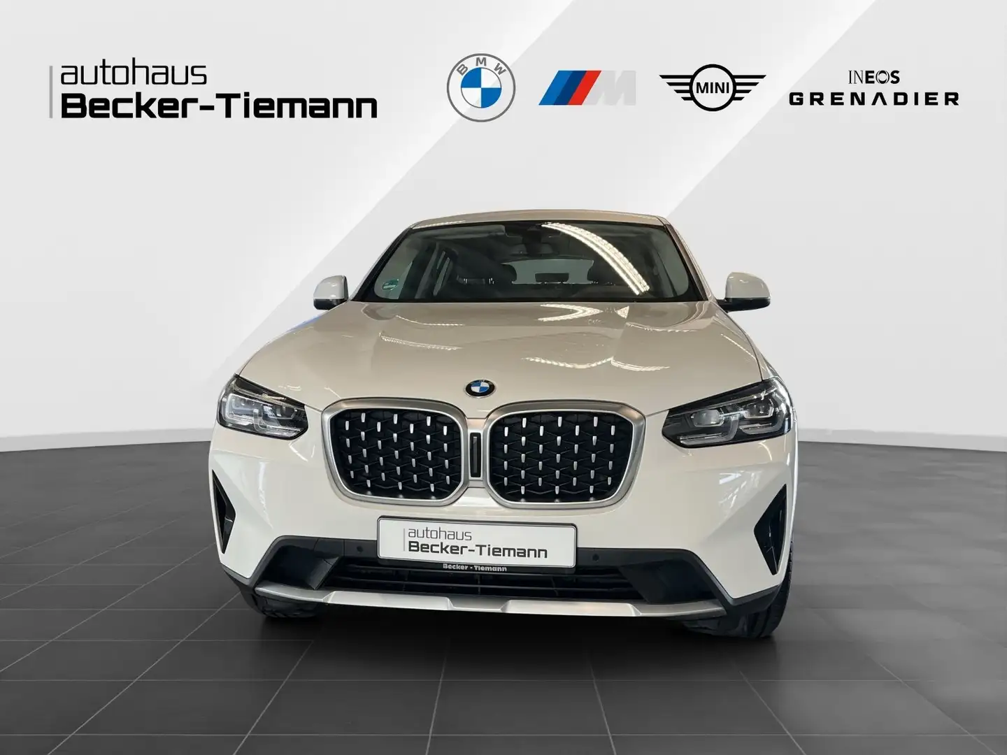 BMW X4 xDrive20d 20" Alu / Standheizung/ Lenkradheizung/ Weiß - 2