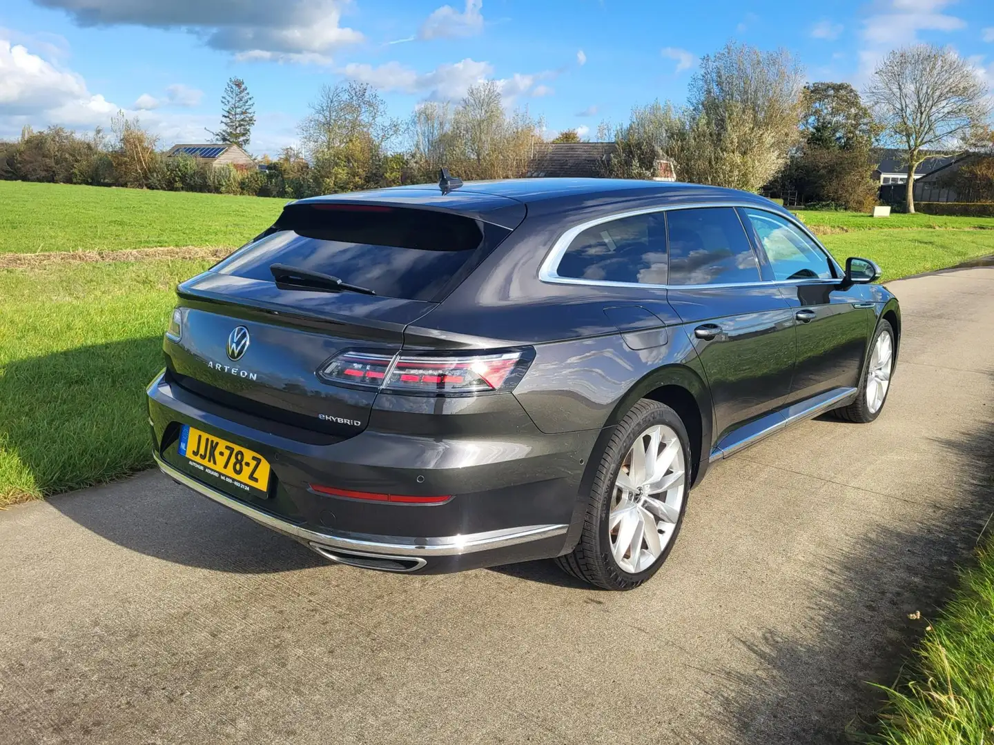 Volkswagen Arteon Shooting Brake 1.4 TSI Hybride benzine electr trek Gris - 2