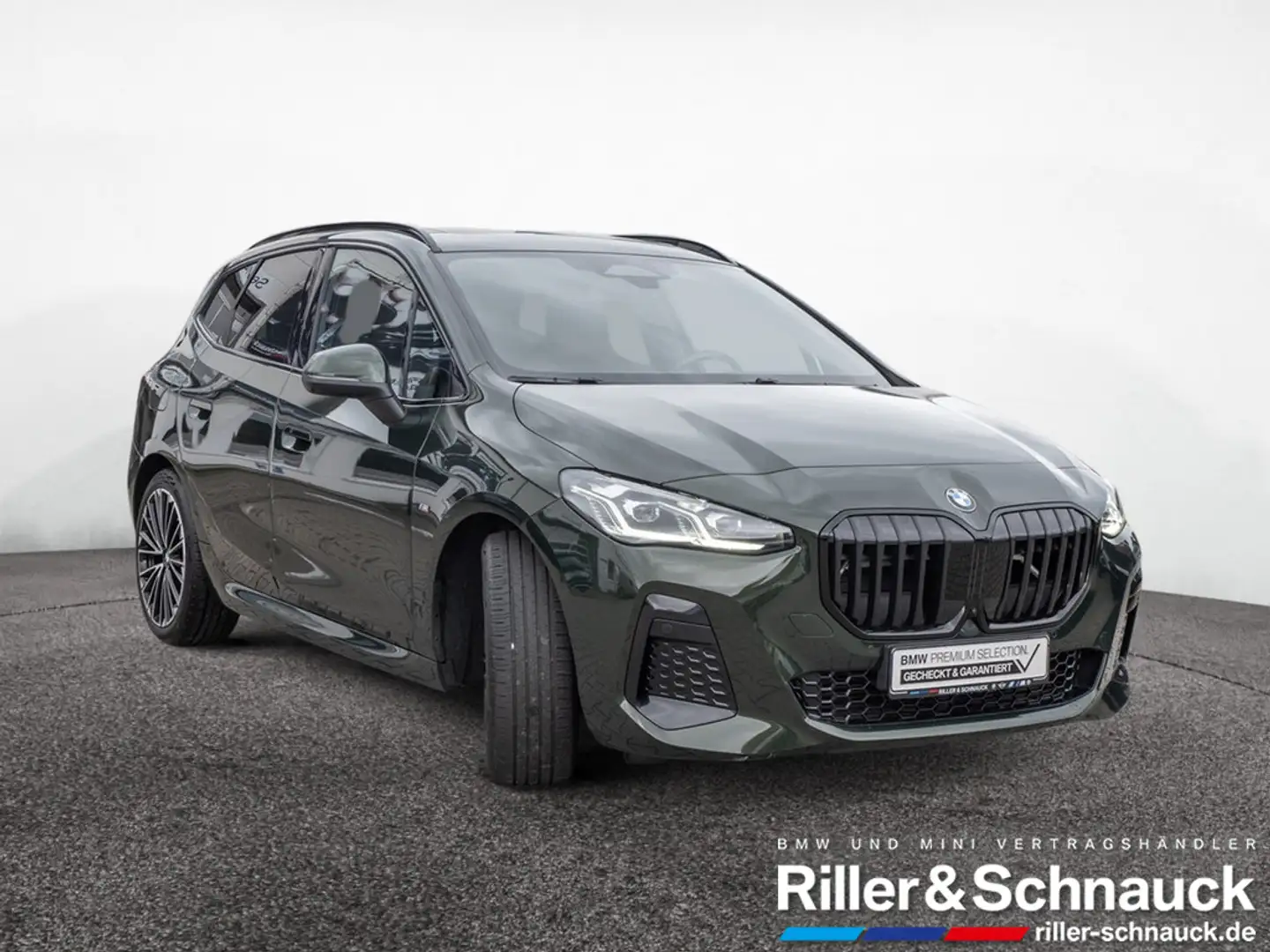 BMW 218 i Active Tourer M-Sport HUD LED PANO 360° Grün - 2