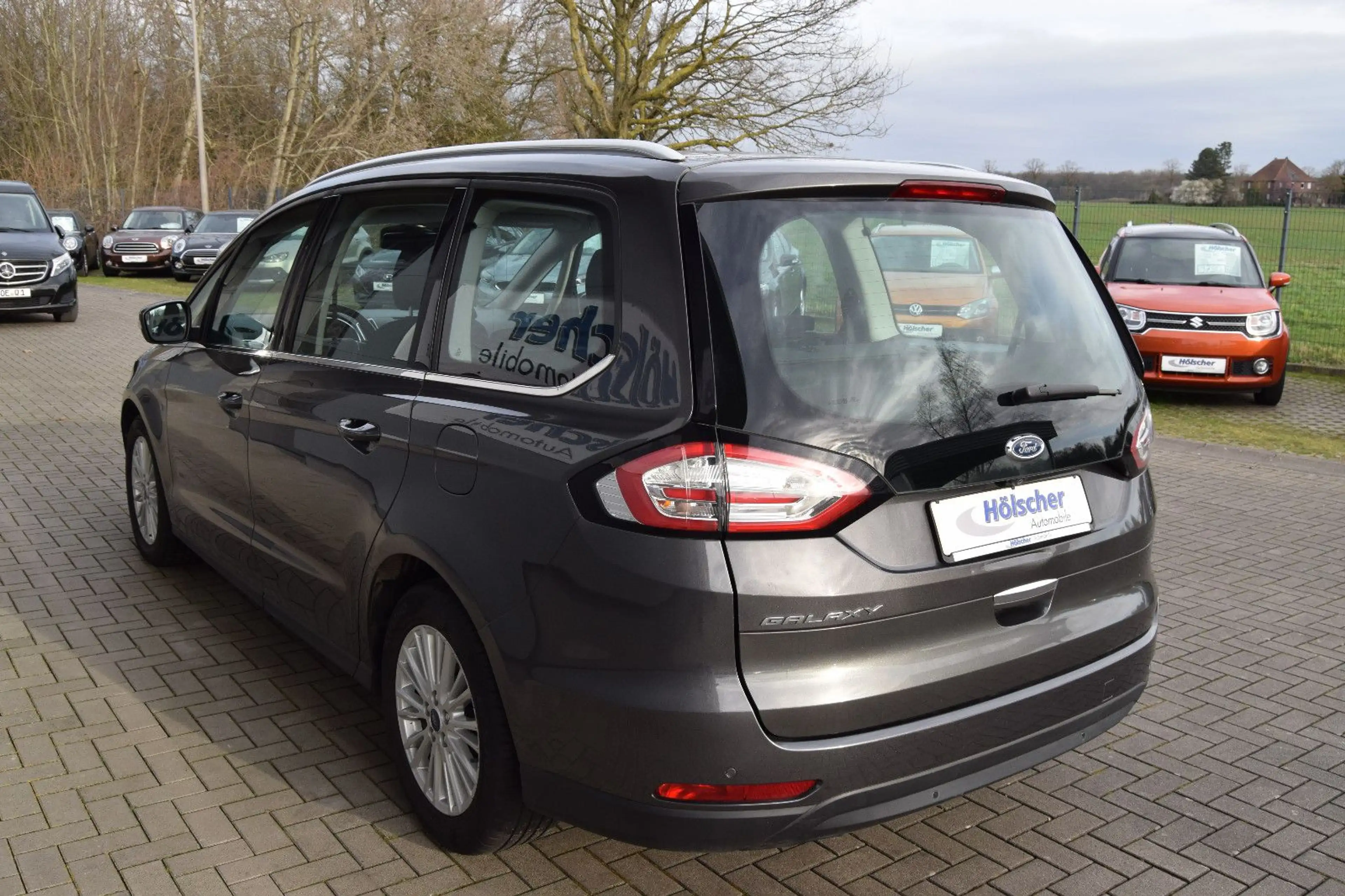 Ford Galaxy Titanium!AUTOMATIK!7 Sitzer,Navi,Kam,,,,, — photo 4