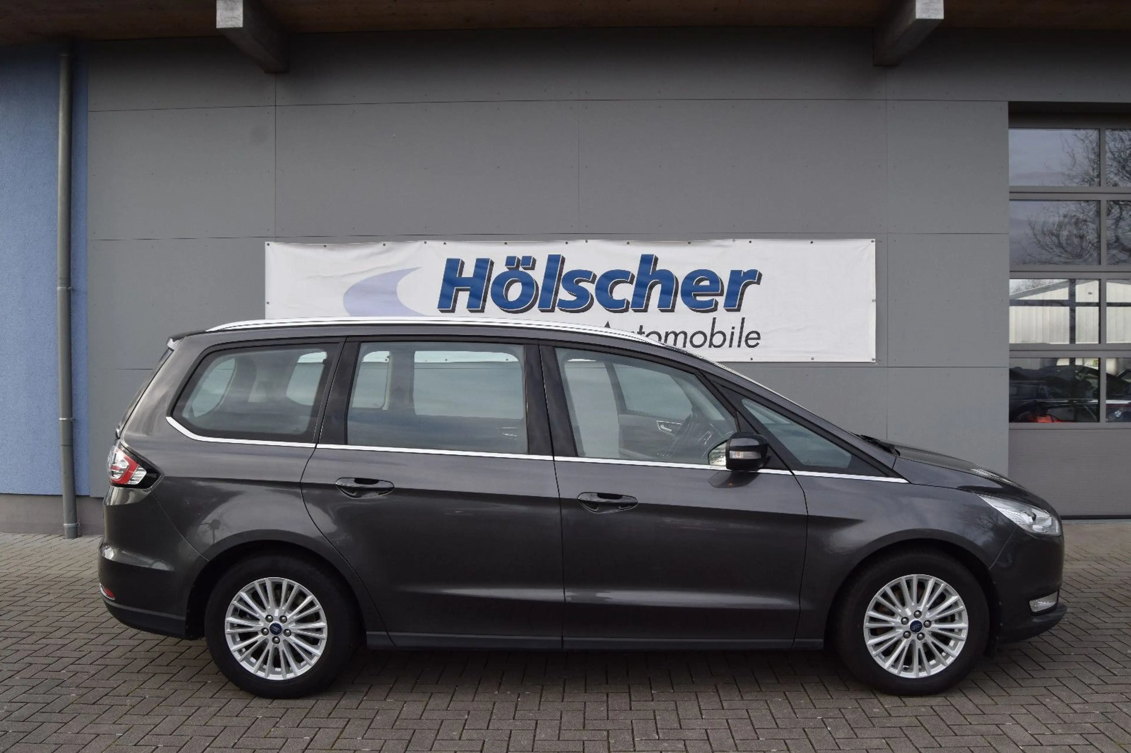 Ford Galaxy Titanium!AUTOMATIK!7 Sitzer,Navi,Kam,,,,, — photo 5