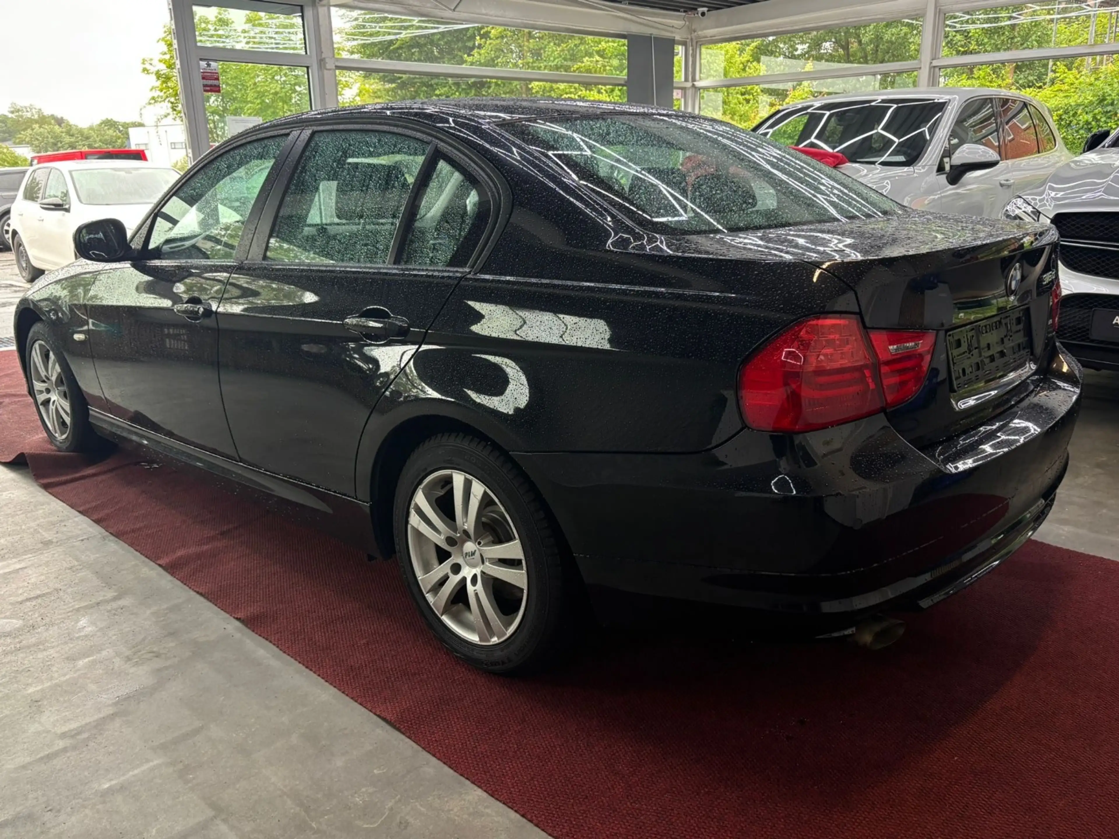 BMW 316 d — photo 2