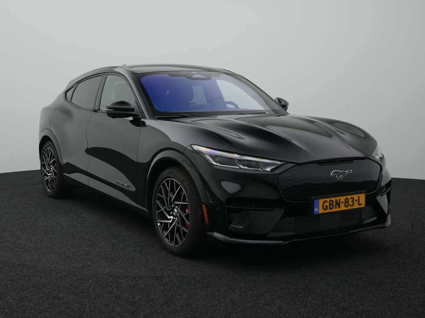 Ford Mustang Mach-E GT Extended AWD 98 kWh 487pk | Panoramadak | Trekh Negru - 2