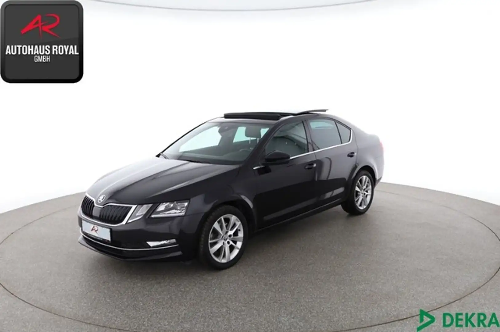 Skoda Octavia 2.0 TDI PANORAMA,KEYLESS,ACC,KAMERA,1.HD Schwarz - 1