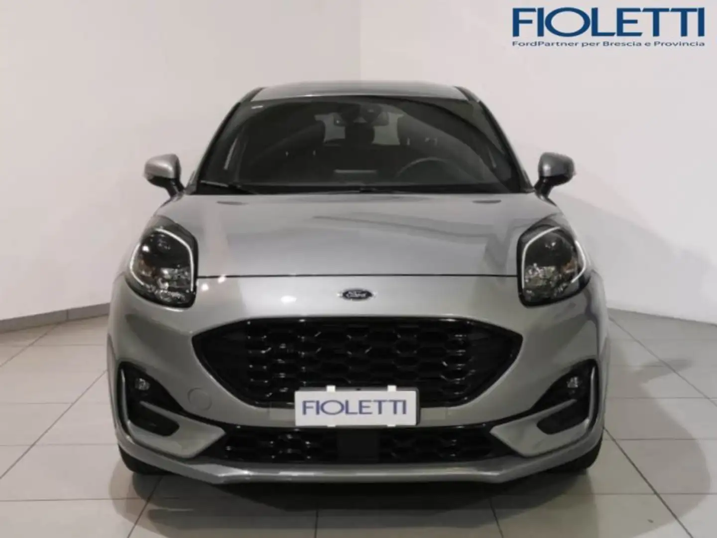 Ford Puma (2019) 1.0 ECOBOOST HYBRID 125 CV S&S ST-LINE Silber - 2